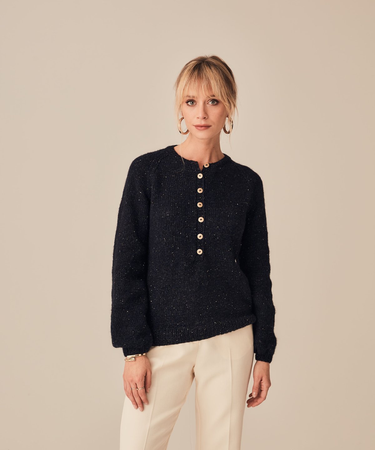 Women's Sweater Model Shanel