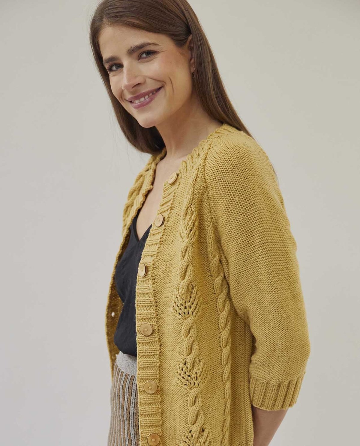 Women's Cardigan Pattern P.Ecolaine Rye