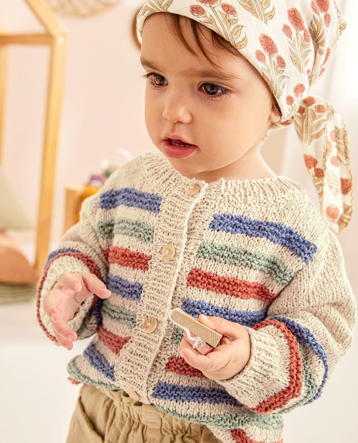 Modèle Gilet Fille Elisabeth