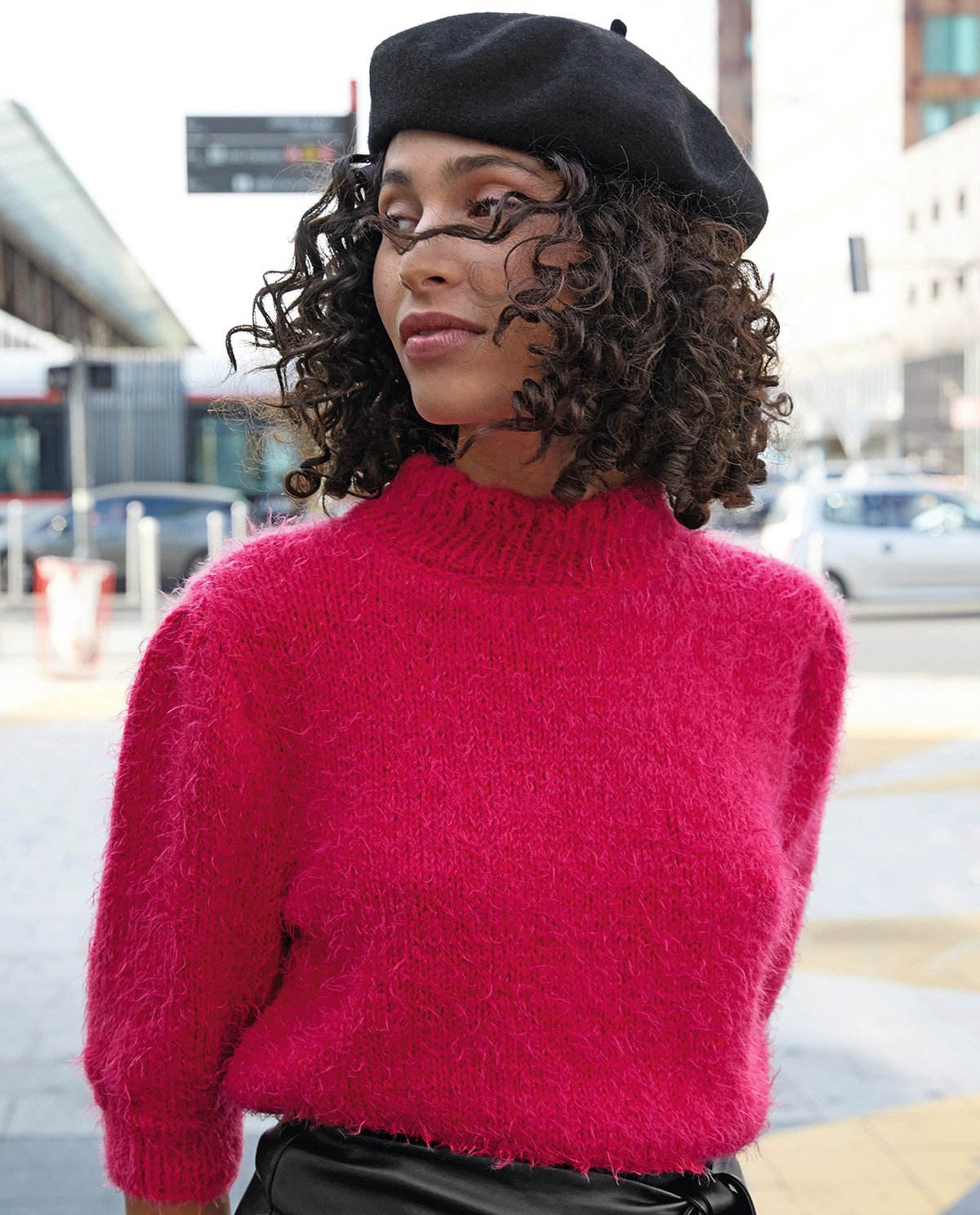 Women's Sweater Model Nastasia