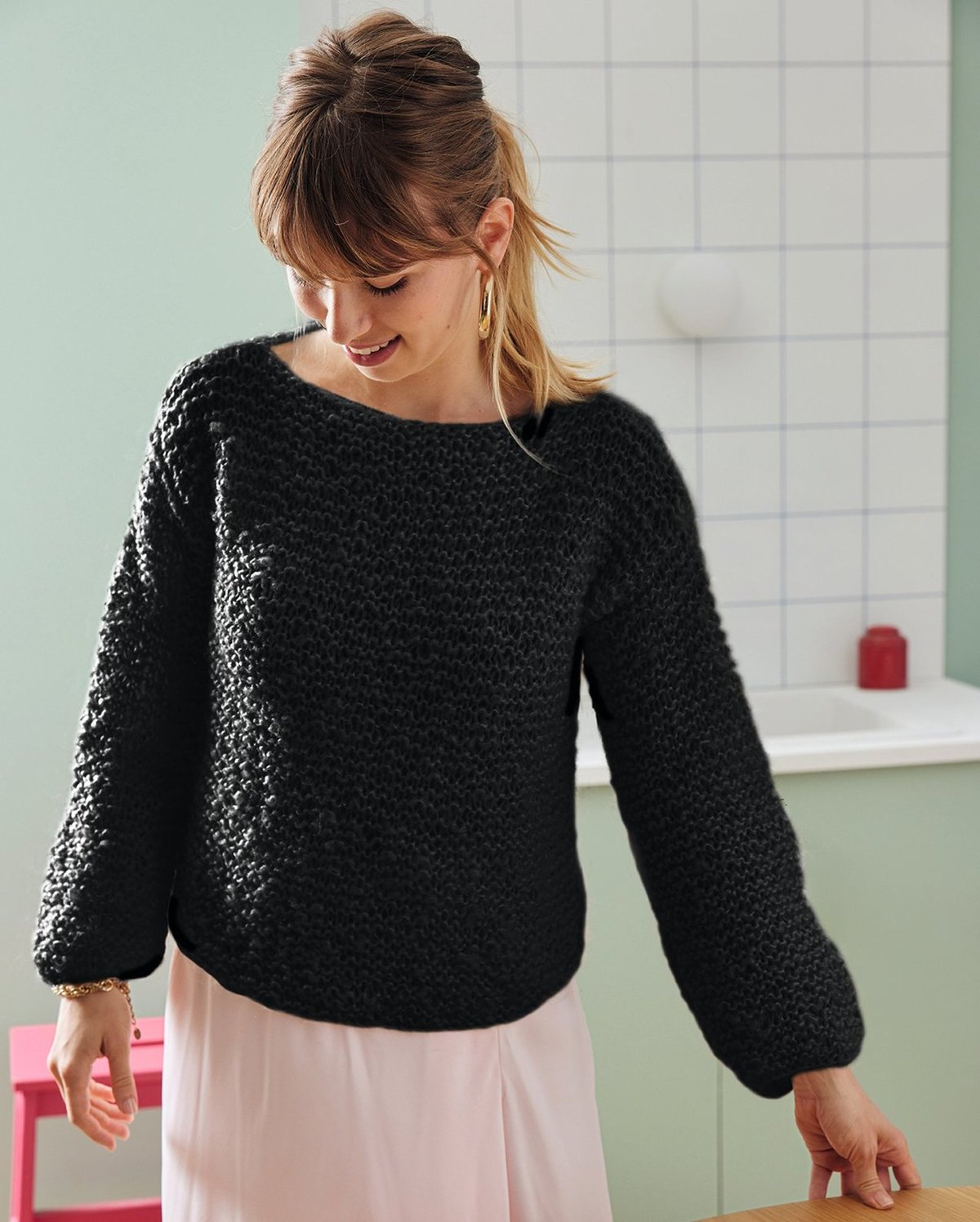 Drucila Women's Sweater Model