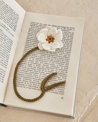 Flower Bookmark Pattern