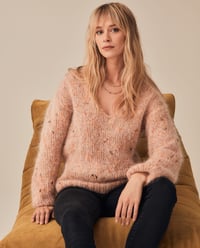Women's Sweater Model Suzon