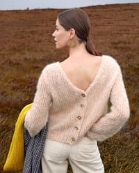 Océlia Women's Sweater Pattern