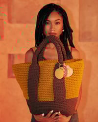 Sahara Accessory Bag Model