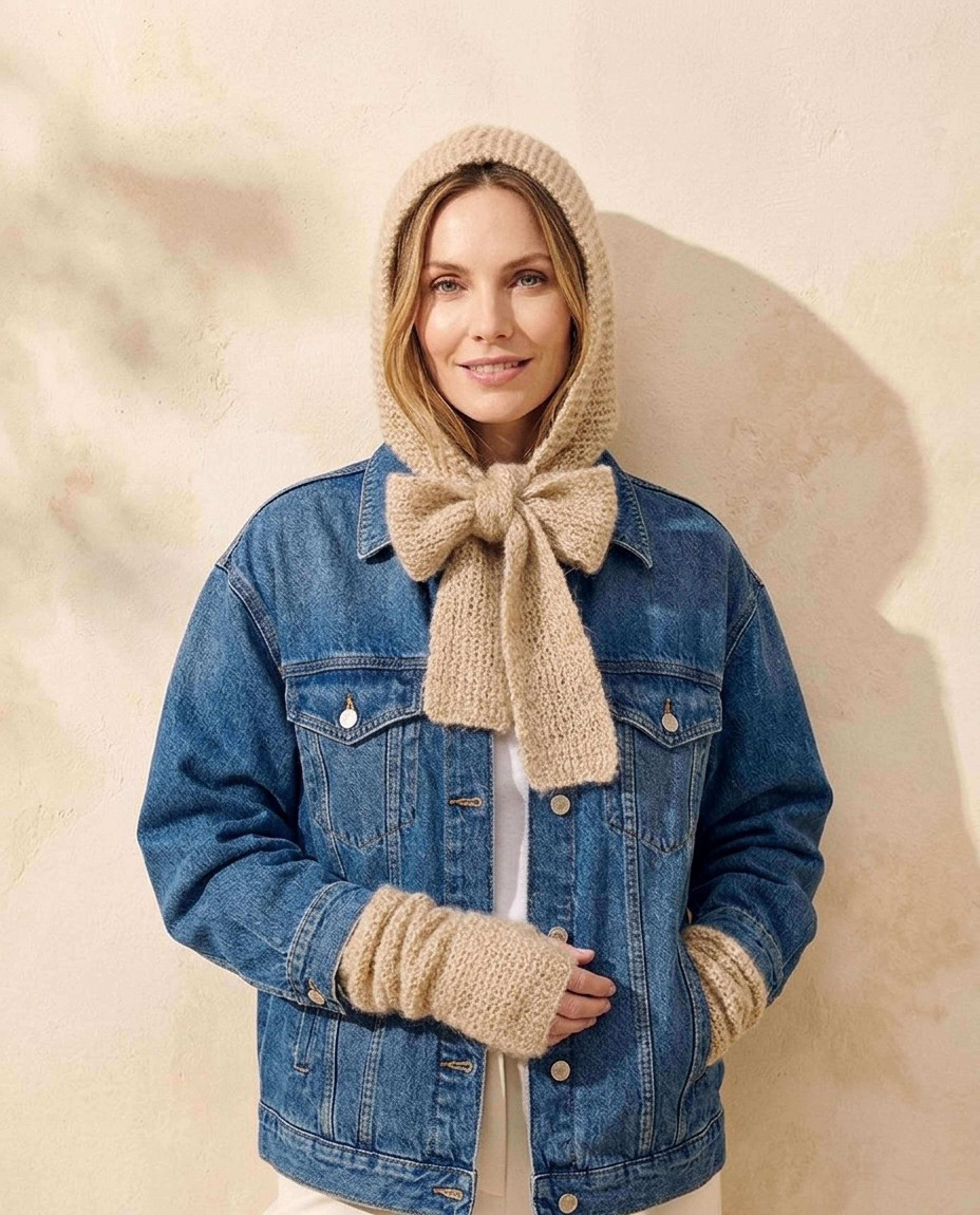 Modèle Cagoule Et Mitaines Femme Diana