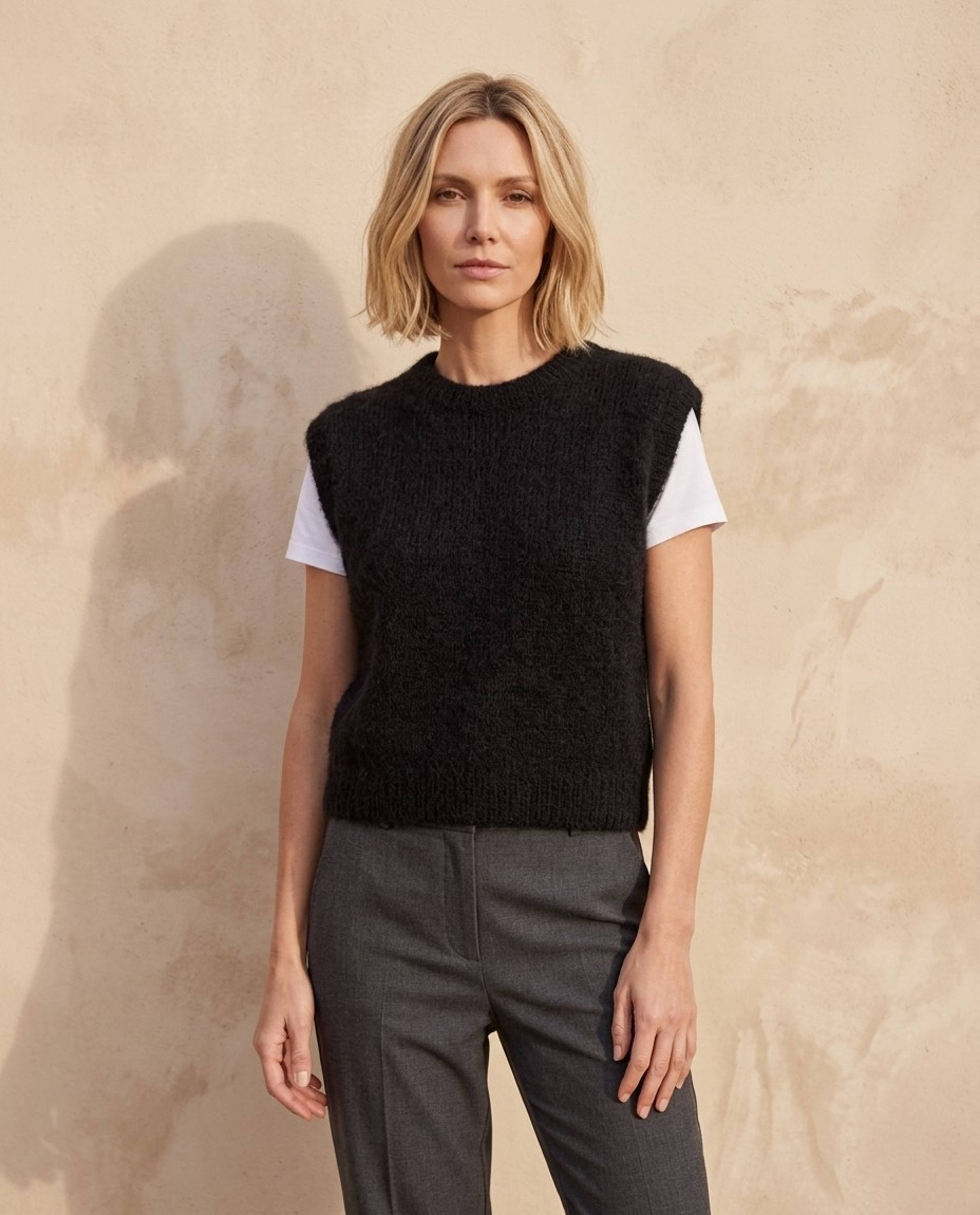 Modèle Pull Sans Manches Femme Léontine