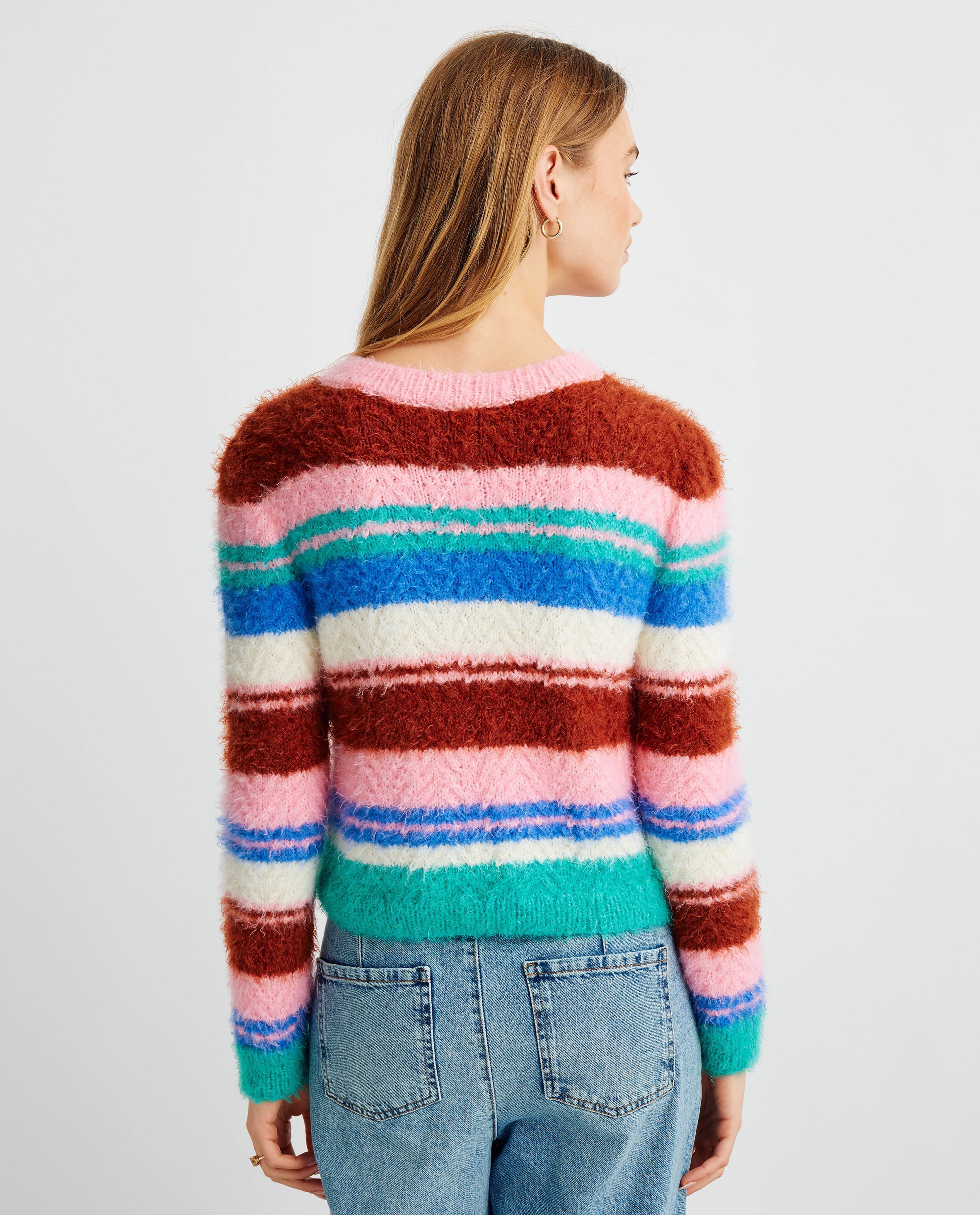 Women's Sweater Model Good