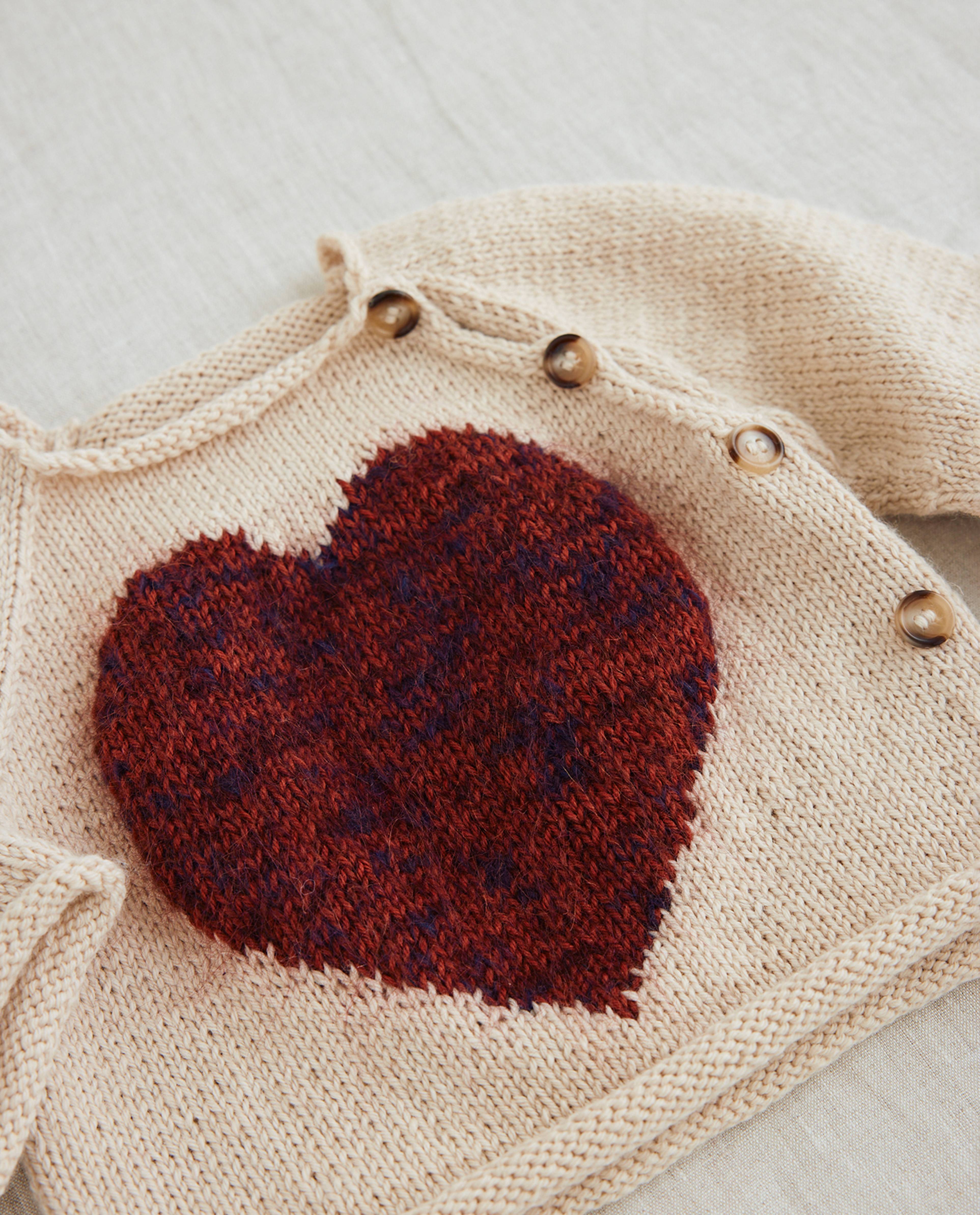 Noelle Baby Cardigan Pattern