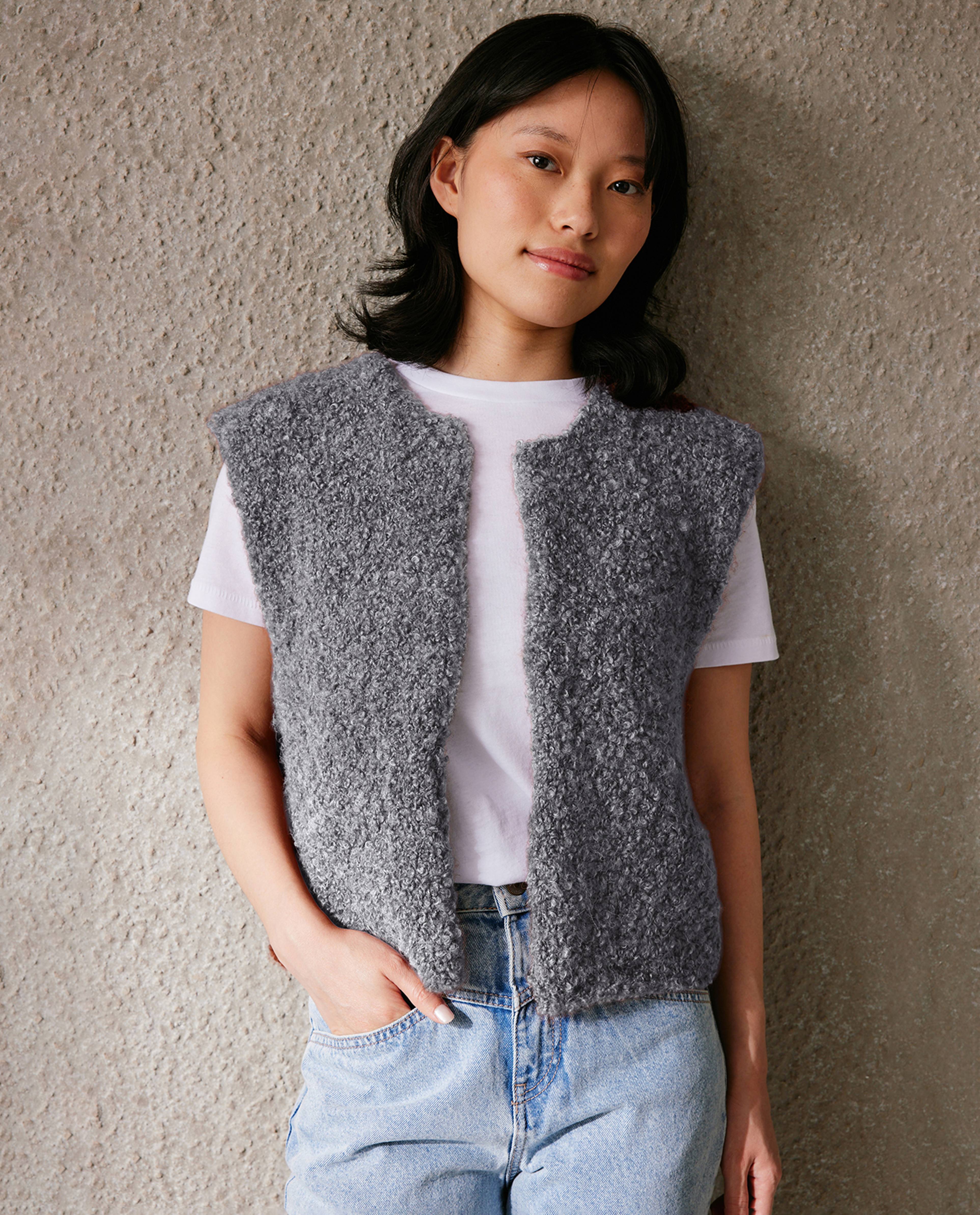 Modèle Gilet Sans Manches Bernie