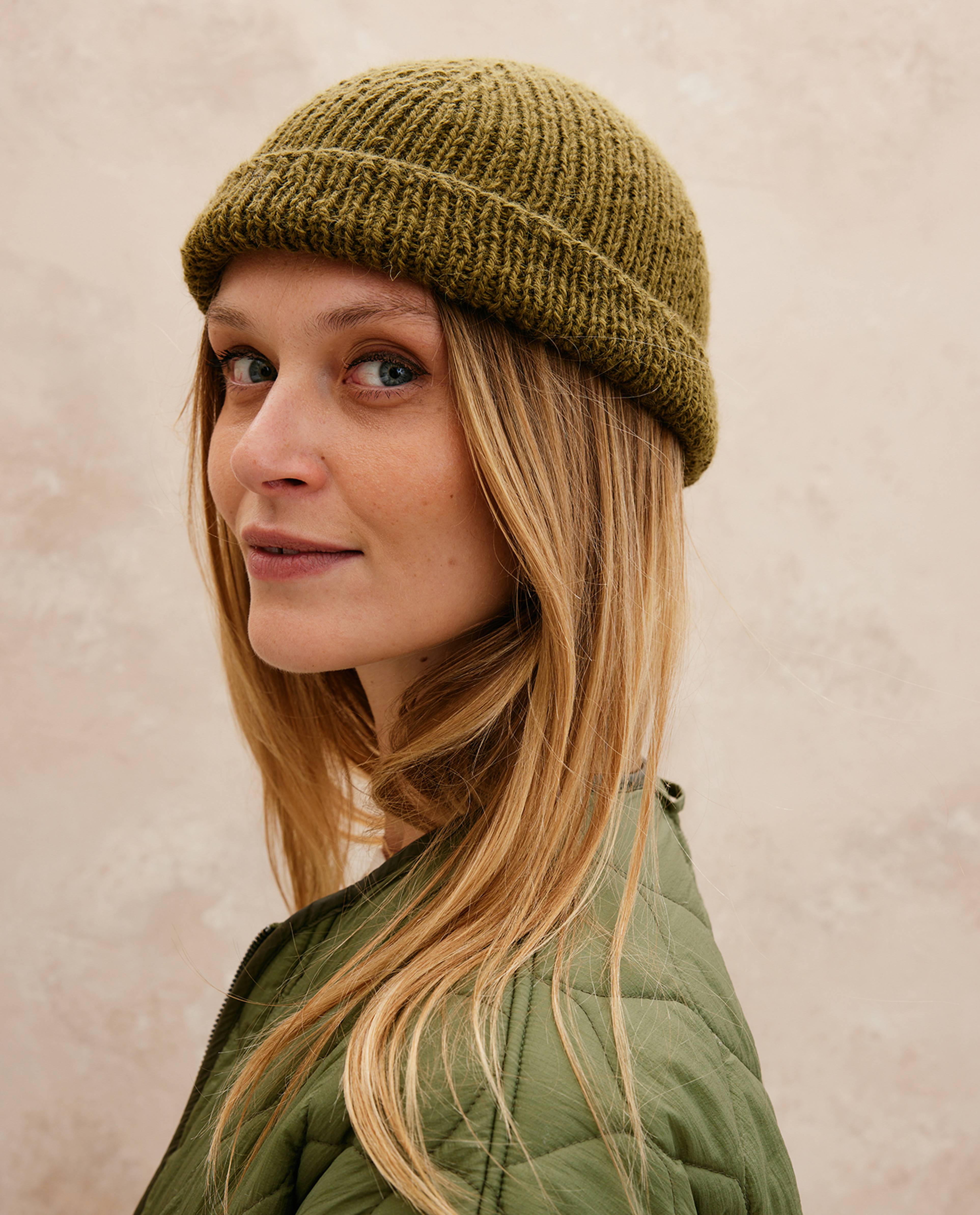 Accessory Pattern Thomas Hat