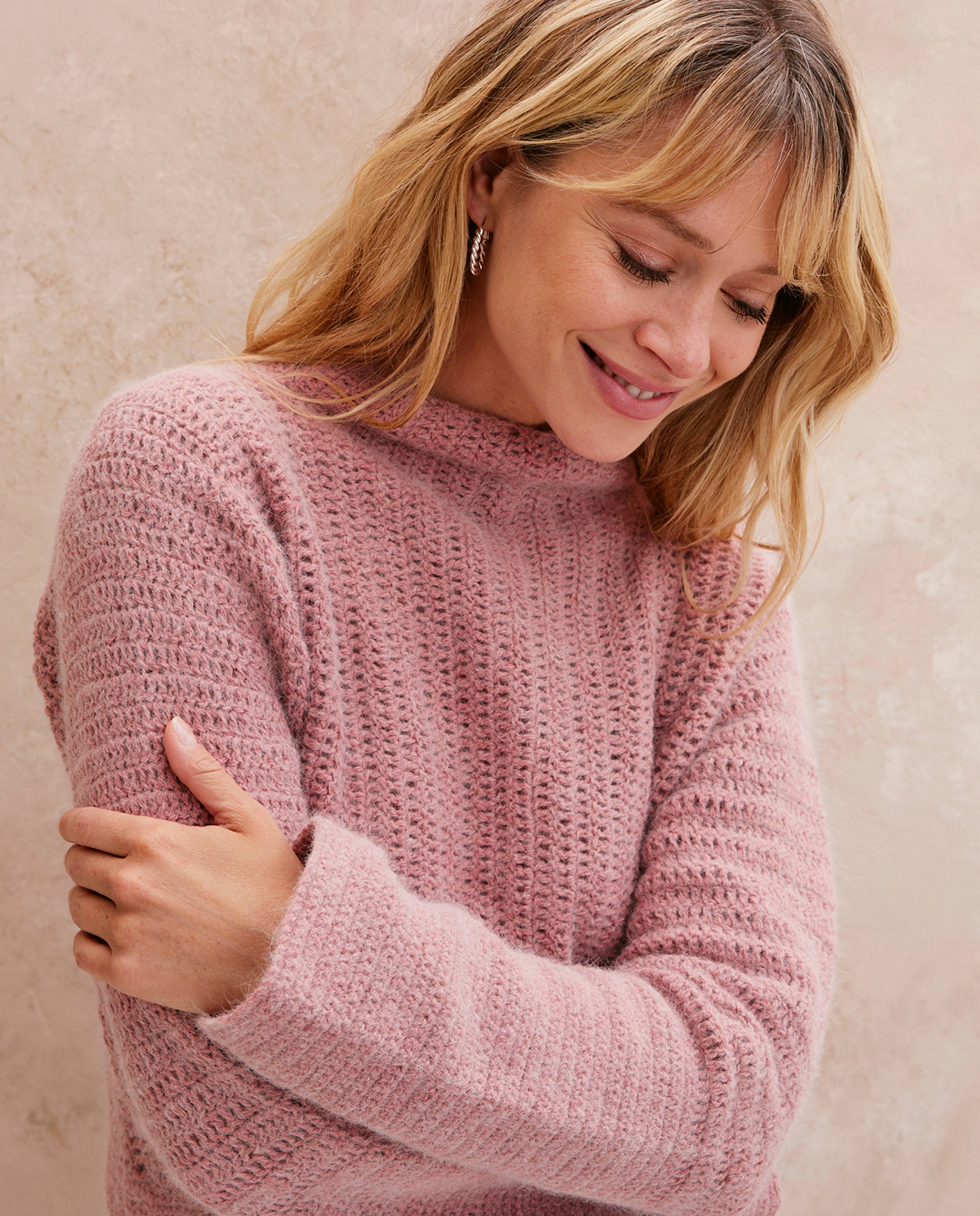 Women's Sweater Model Sixte