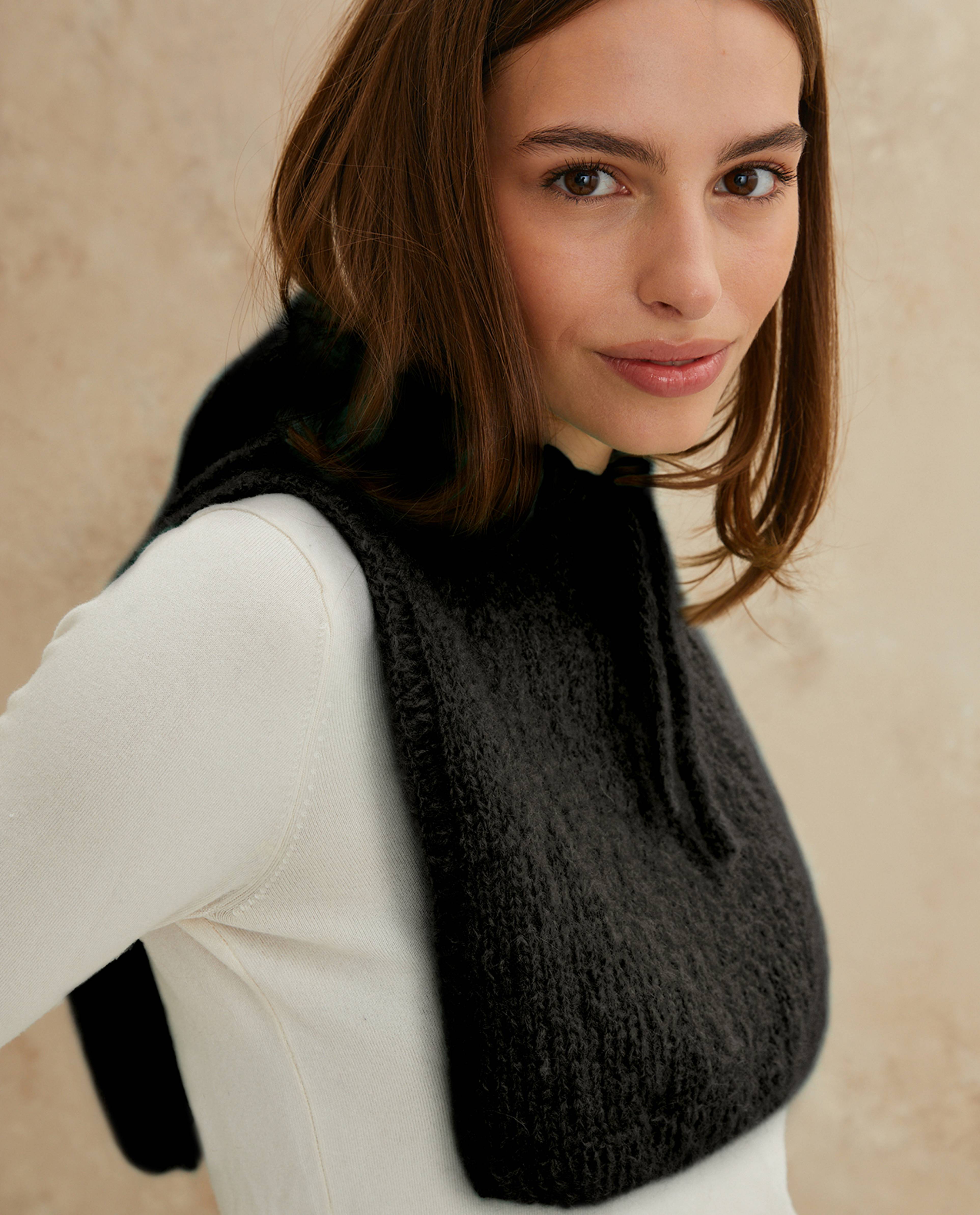Modèle Plastron Femme Bisou