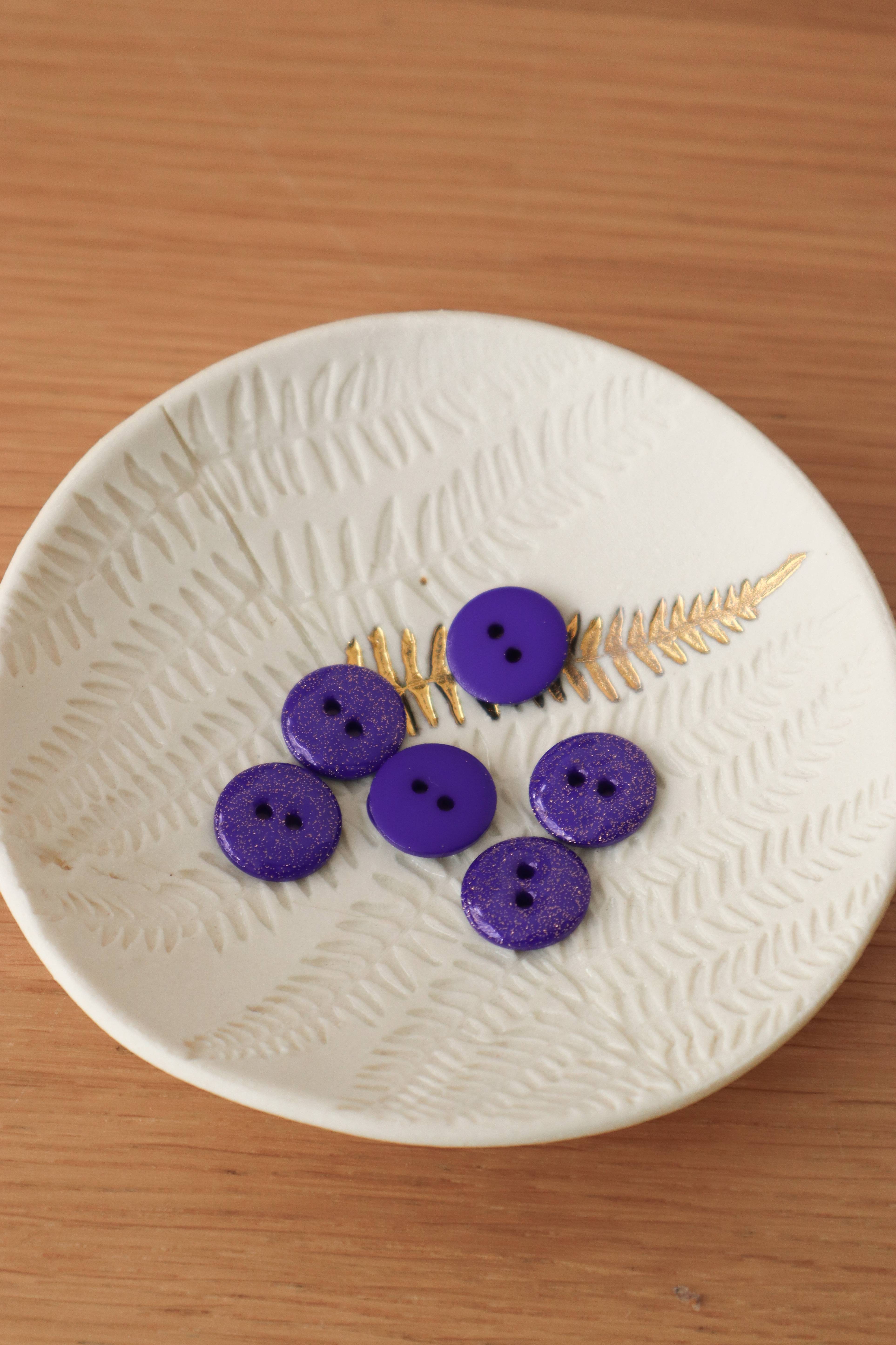 Set of 6 Glitter Buttons 15mm