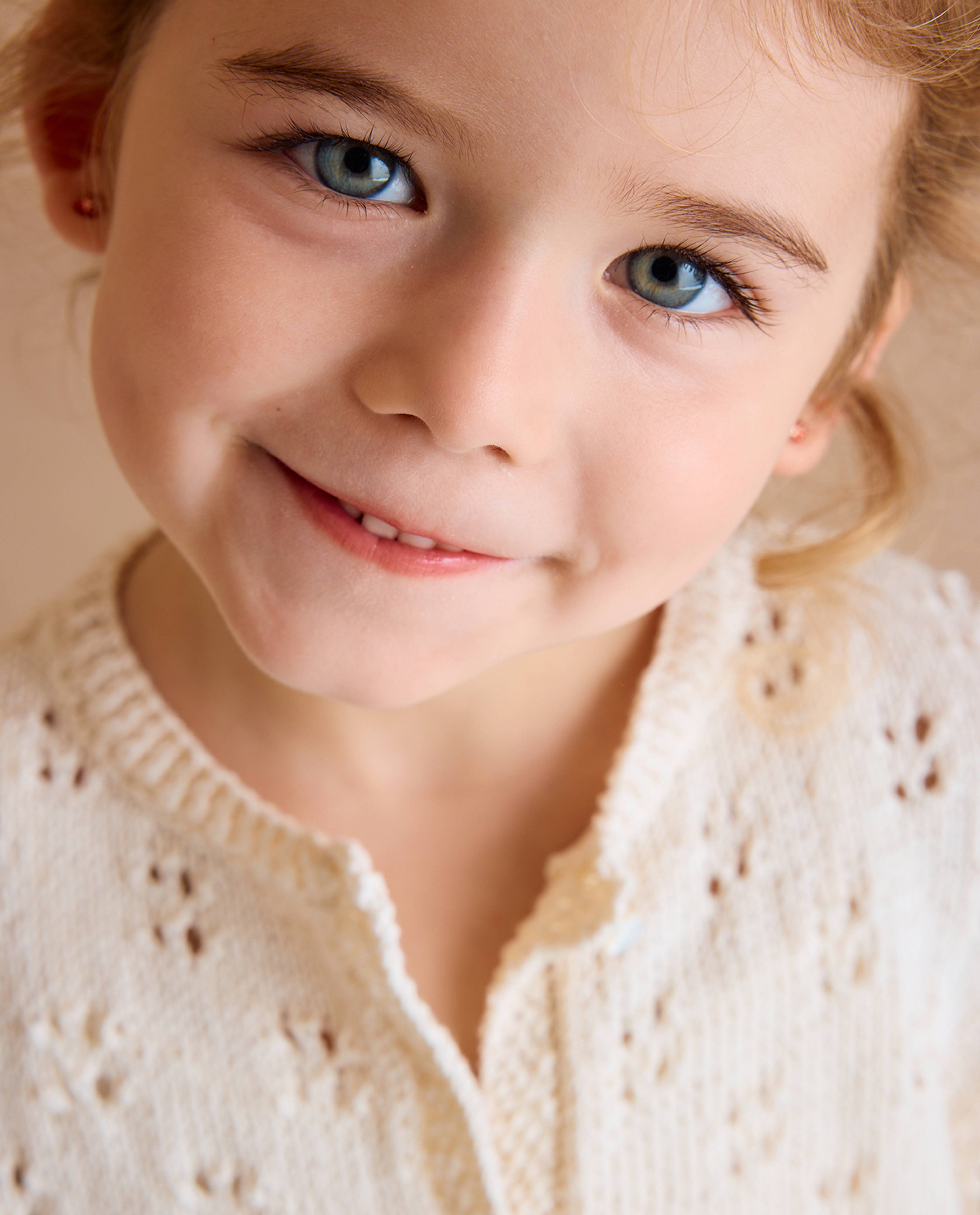 Kindergilet model Fanny