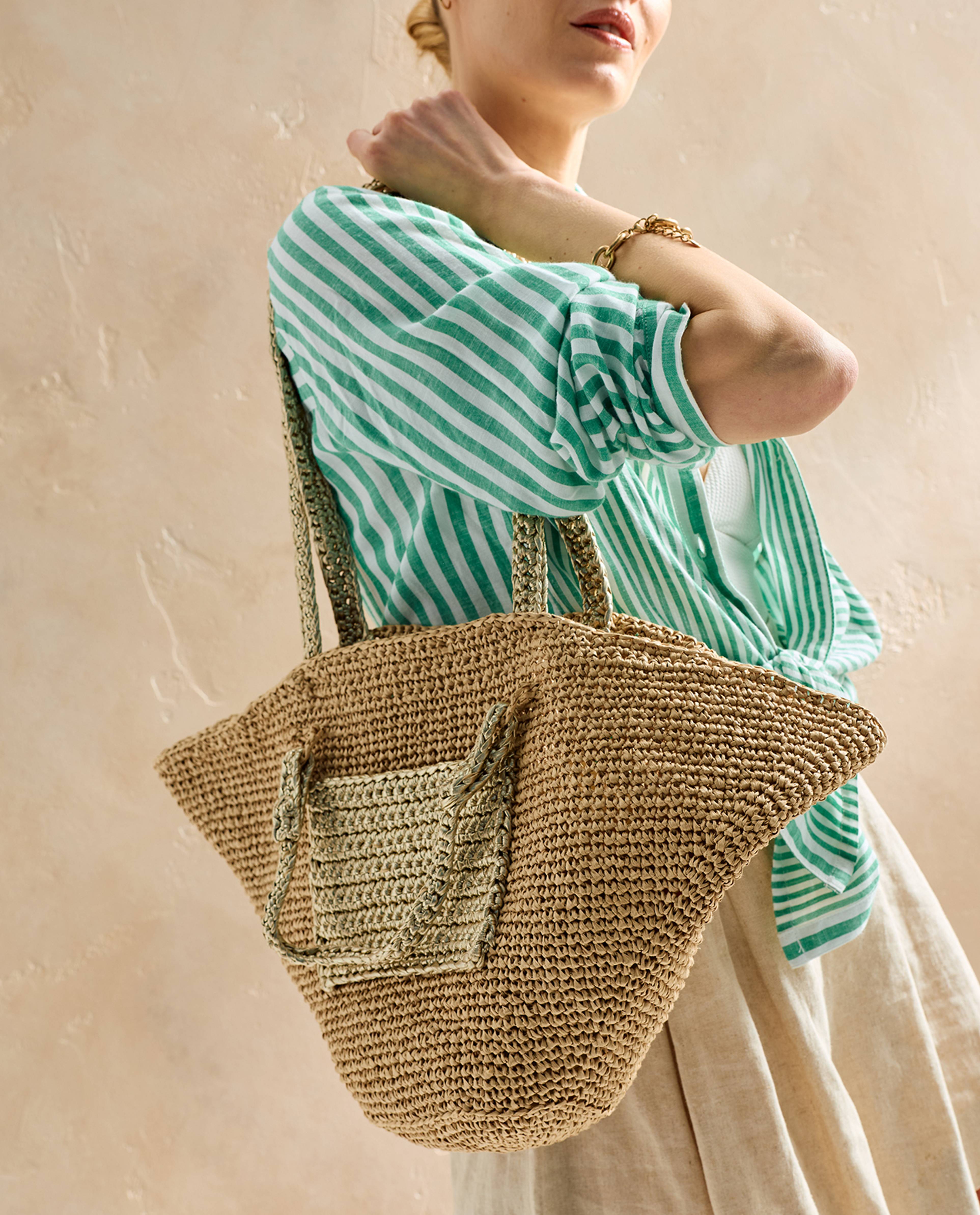 Modèle Accessoire Sac June