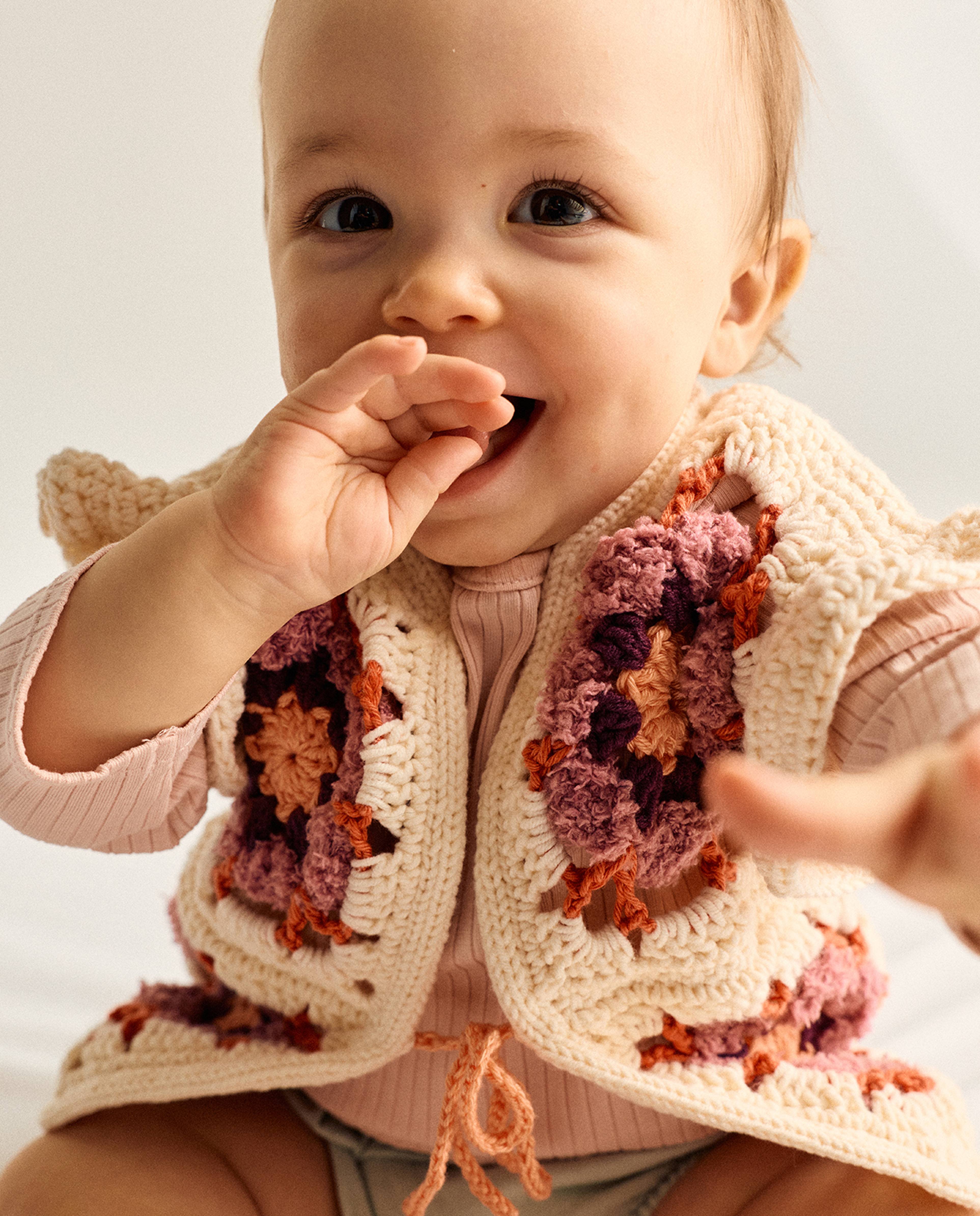 Modèle Layette Gilet Kloé