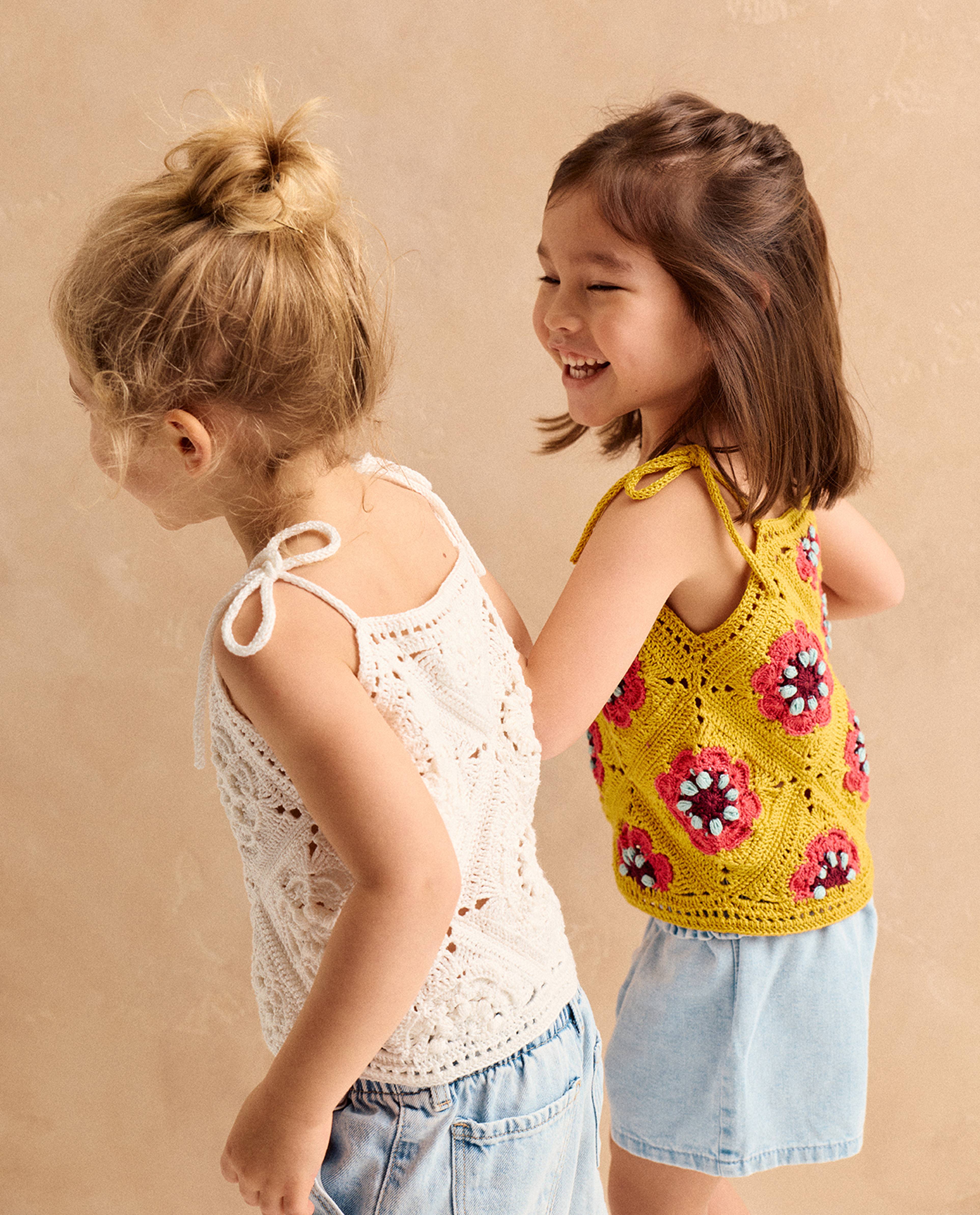 Modèle Enfant Débardeur Maé