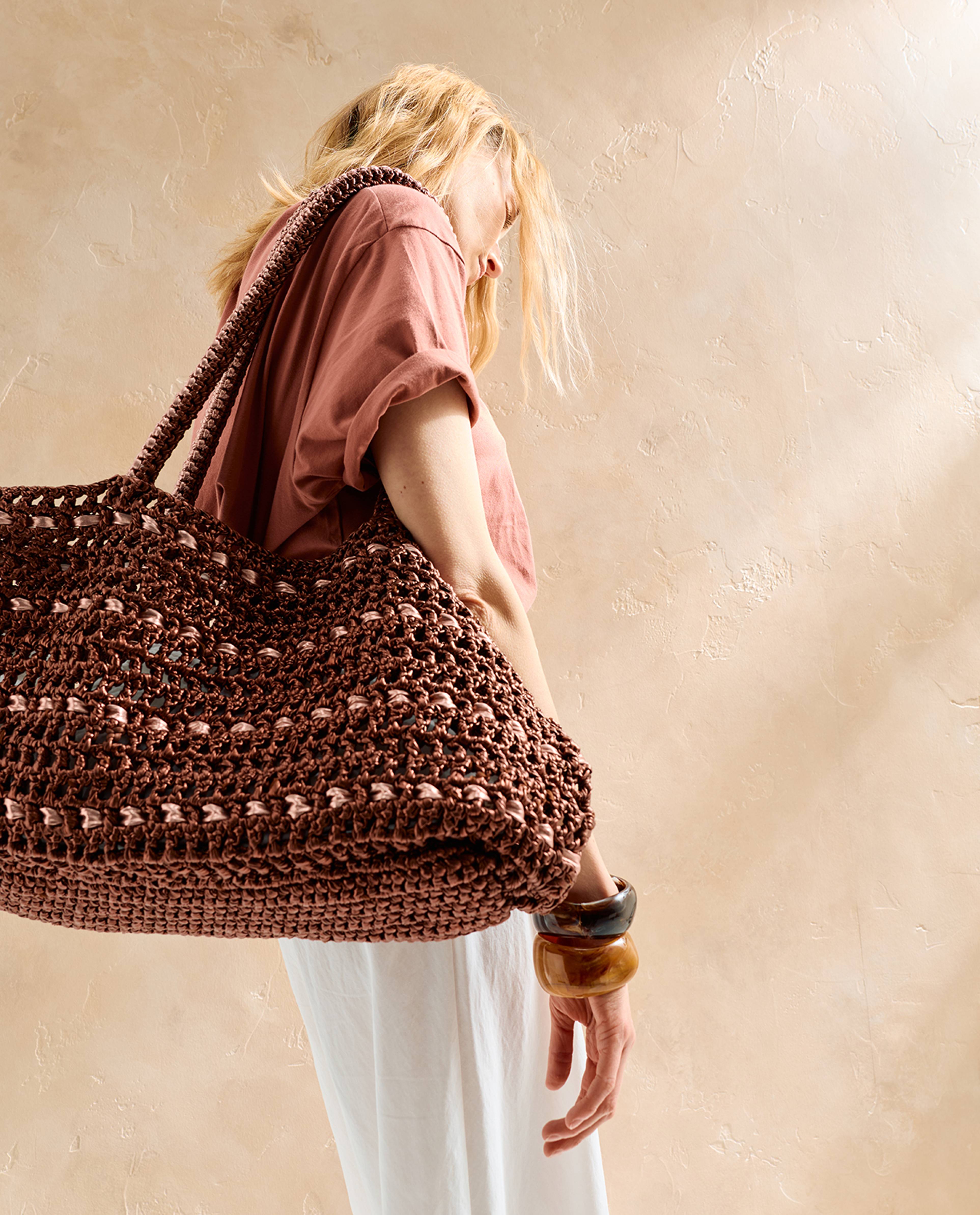 Modèle Accessoire Panier Nore