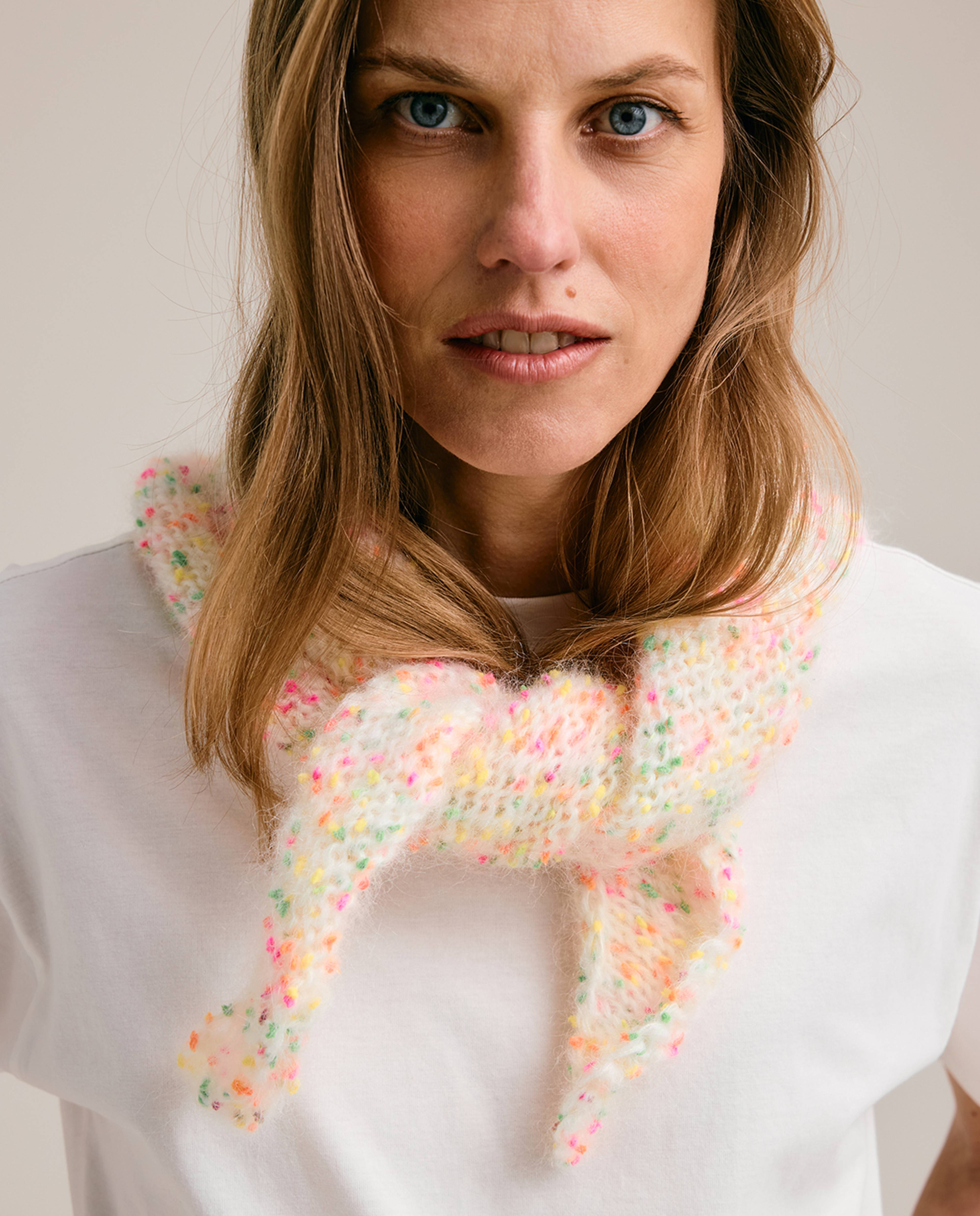 Modèle Accessoire Femme Luz