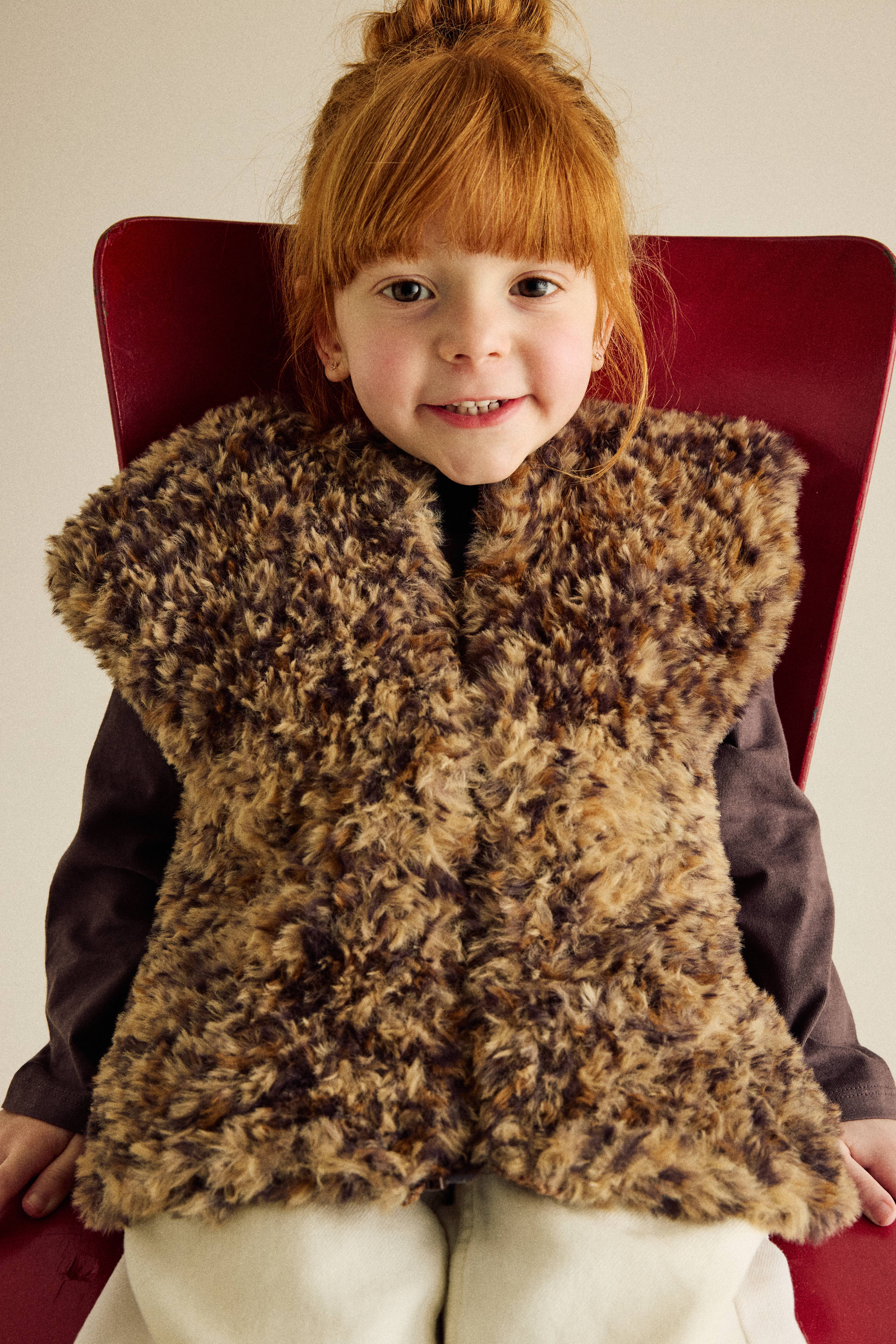 Modèle Gilet Enfant Sabina