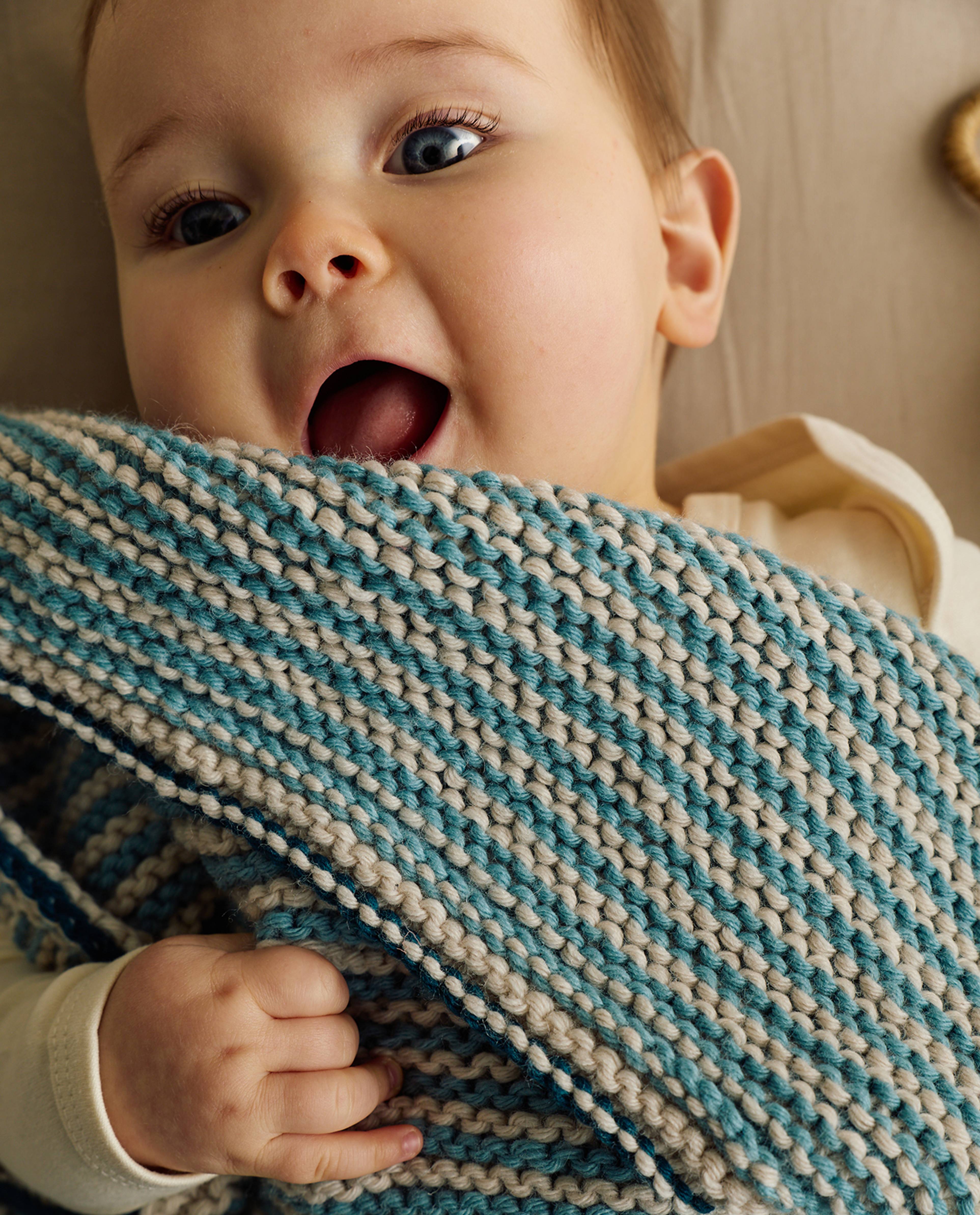 Modèle Couverture Layette Ulla