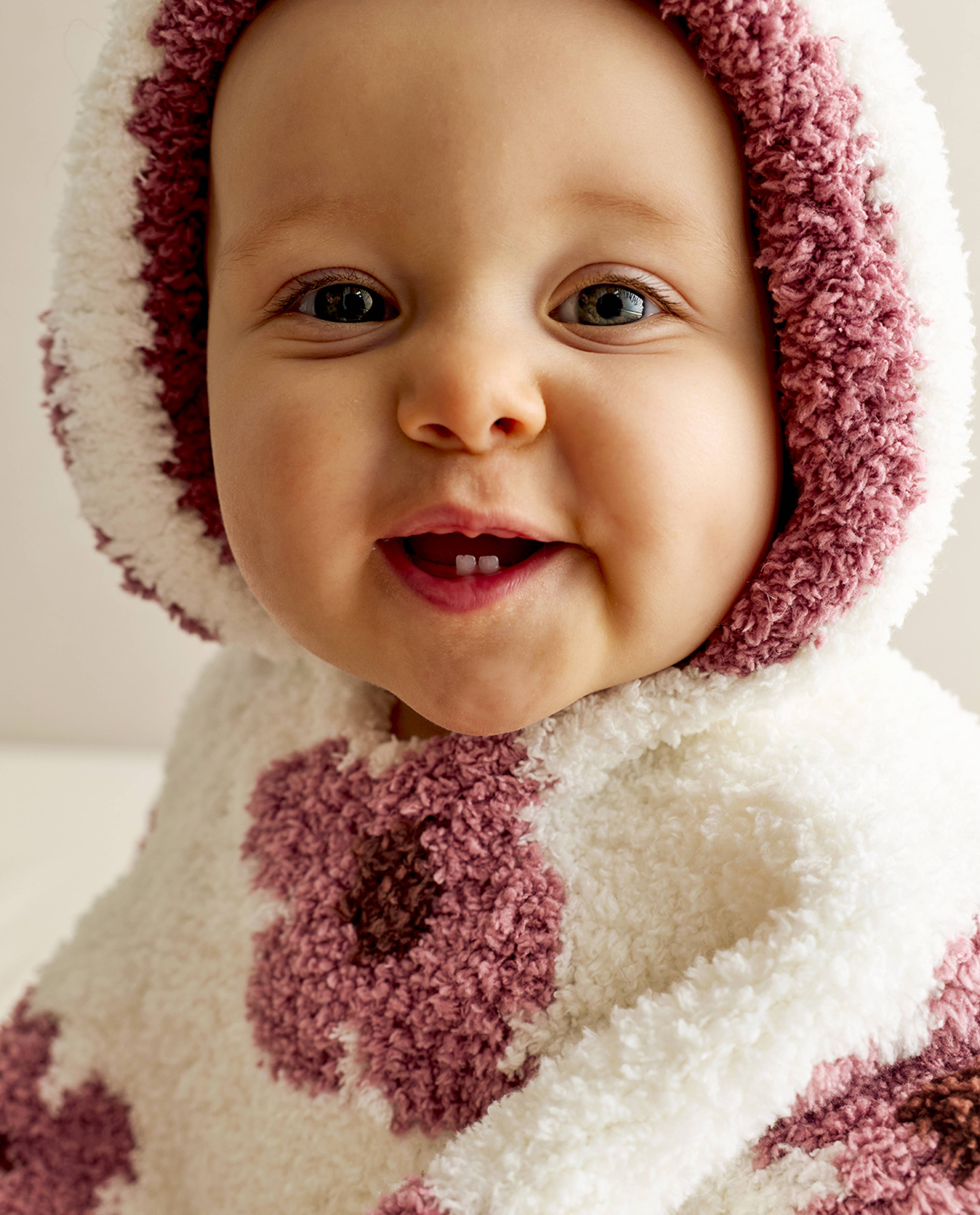Modèle Poncho Layette Oli