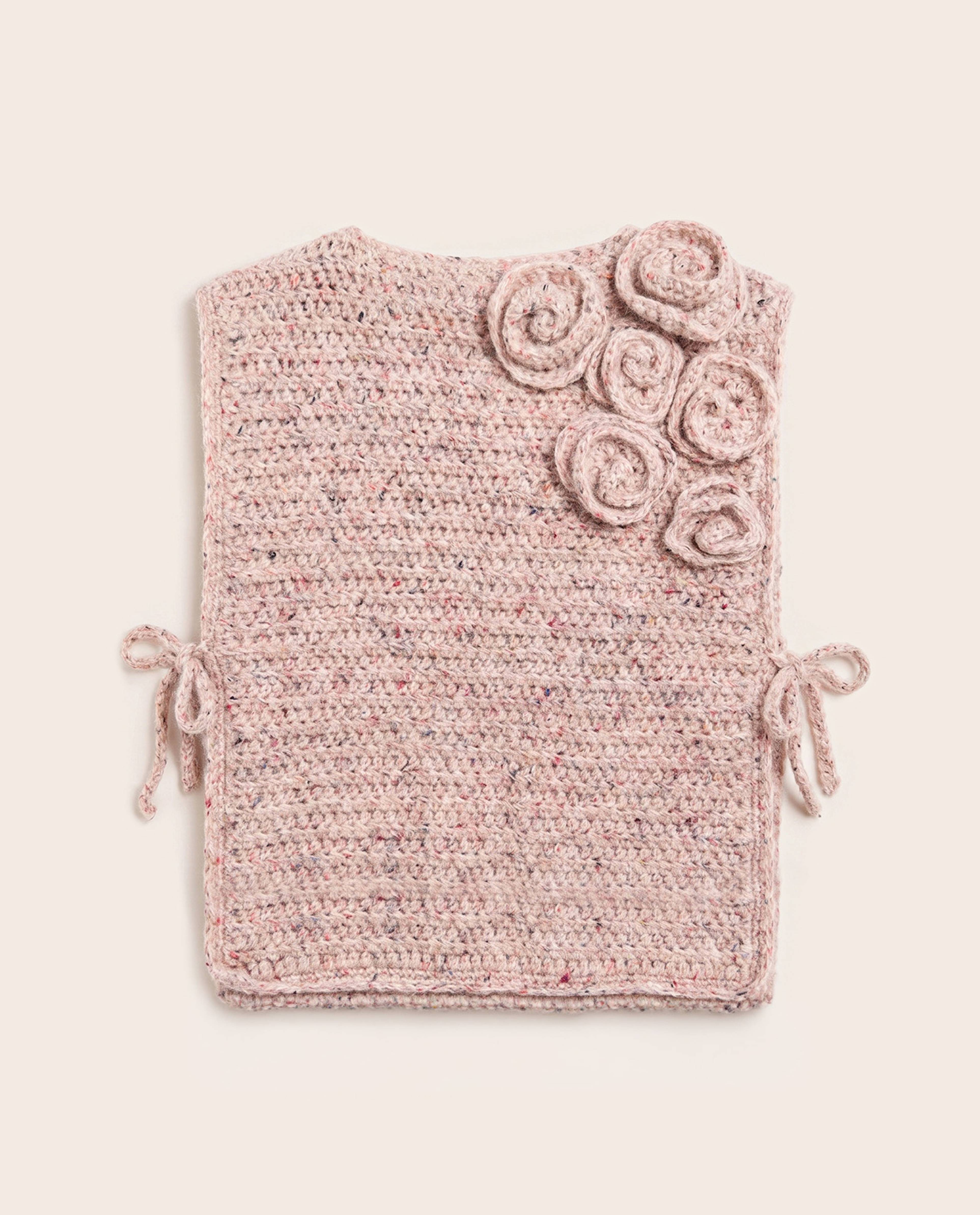 Modèle Plastron Femme Anita