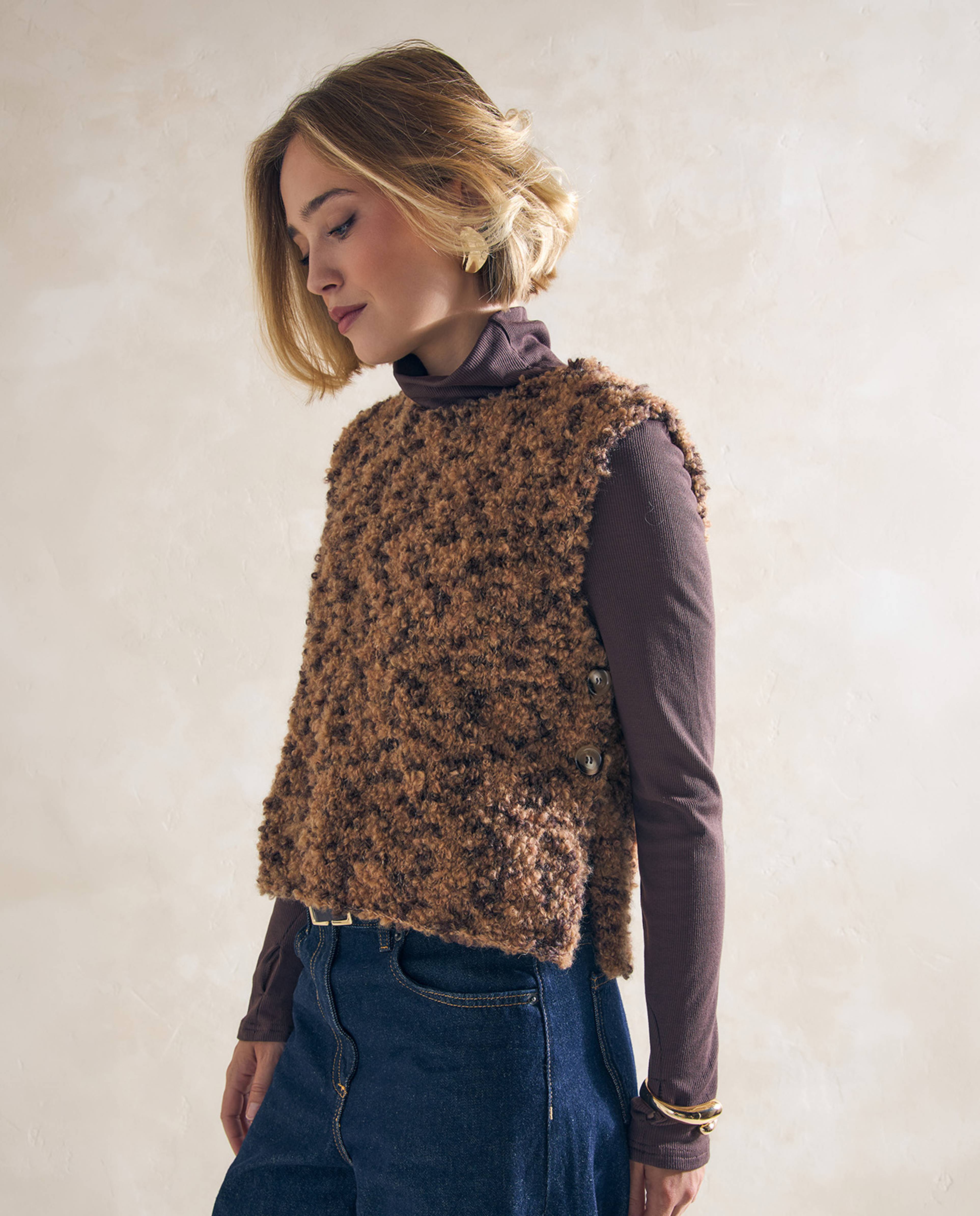 Modèle Pull Sans Manche Femme Chelsie