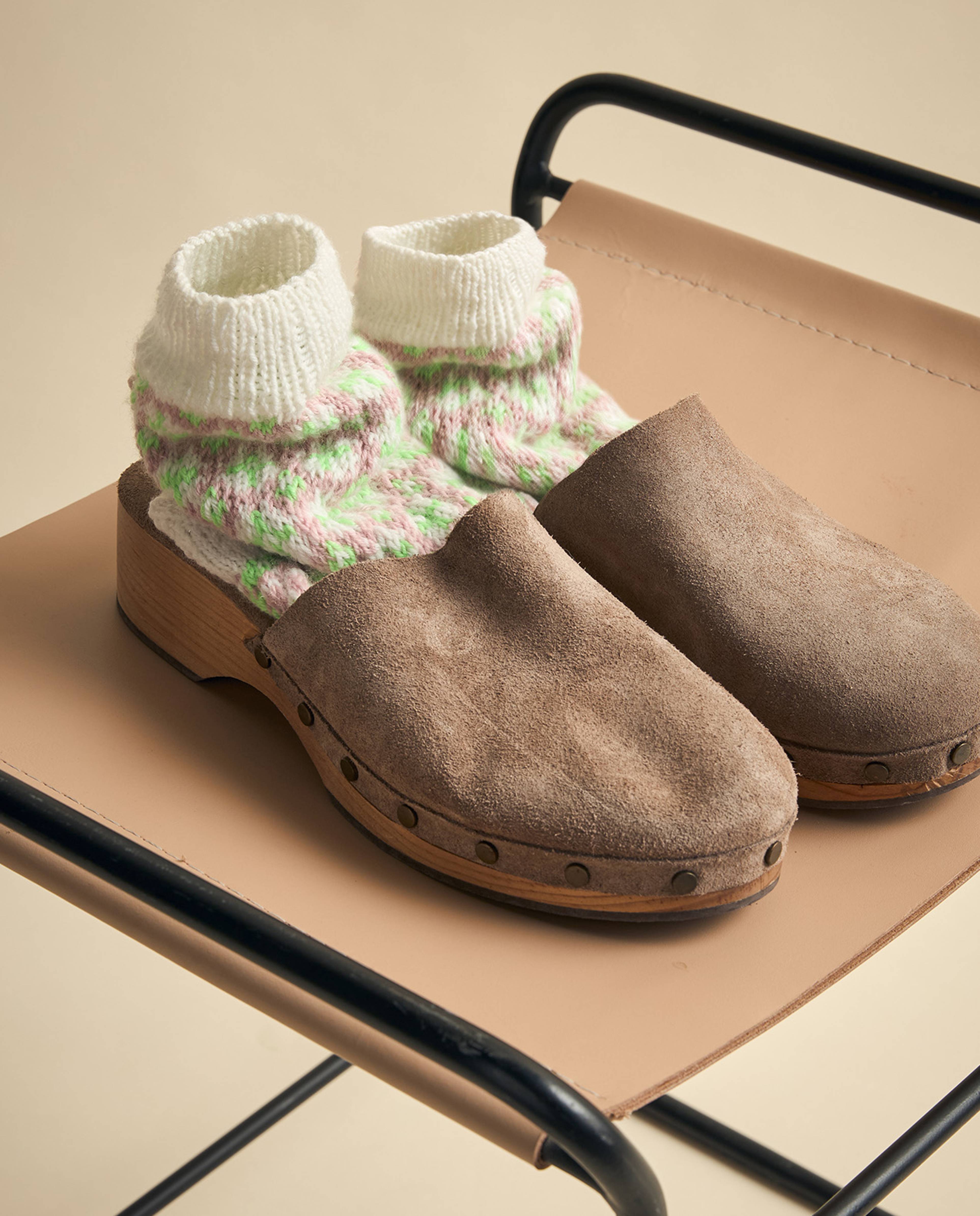 Modèle Accessoire Chaussettes Elyo