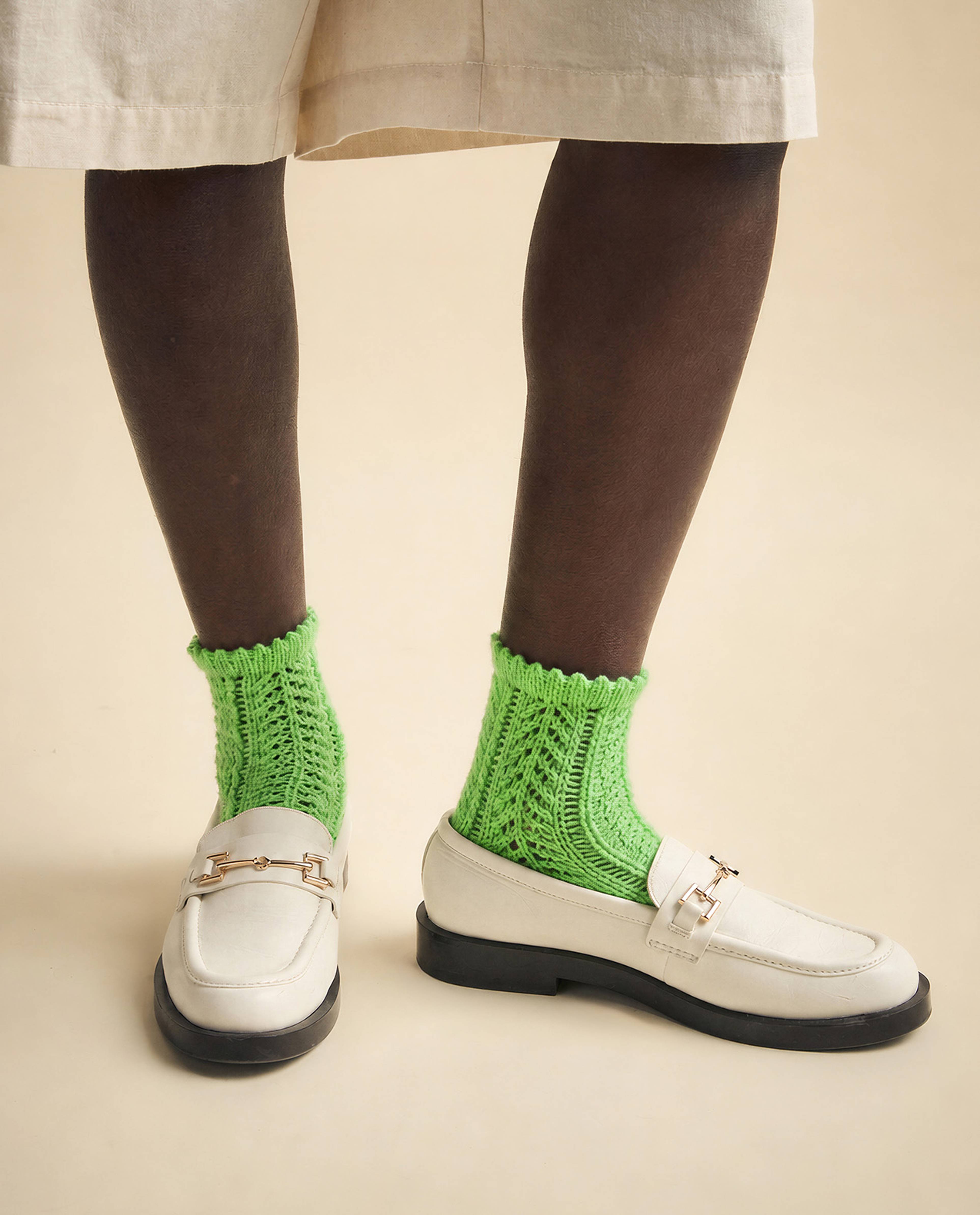 Modèle Accessoire Chaussettes Emma