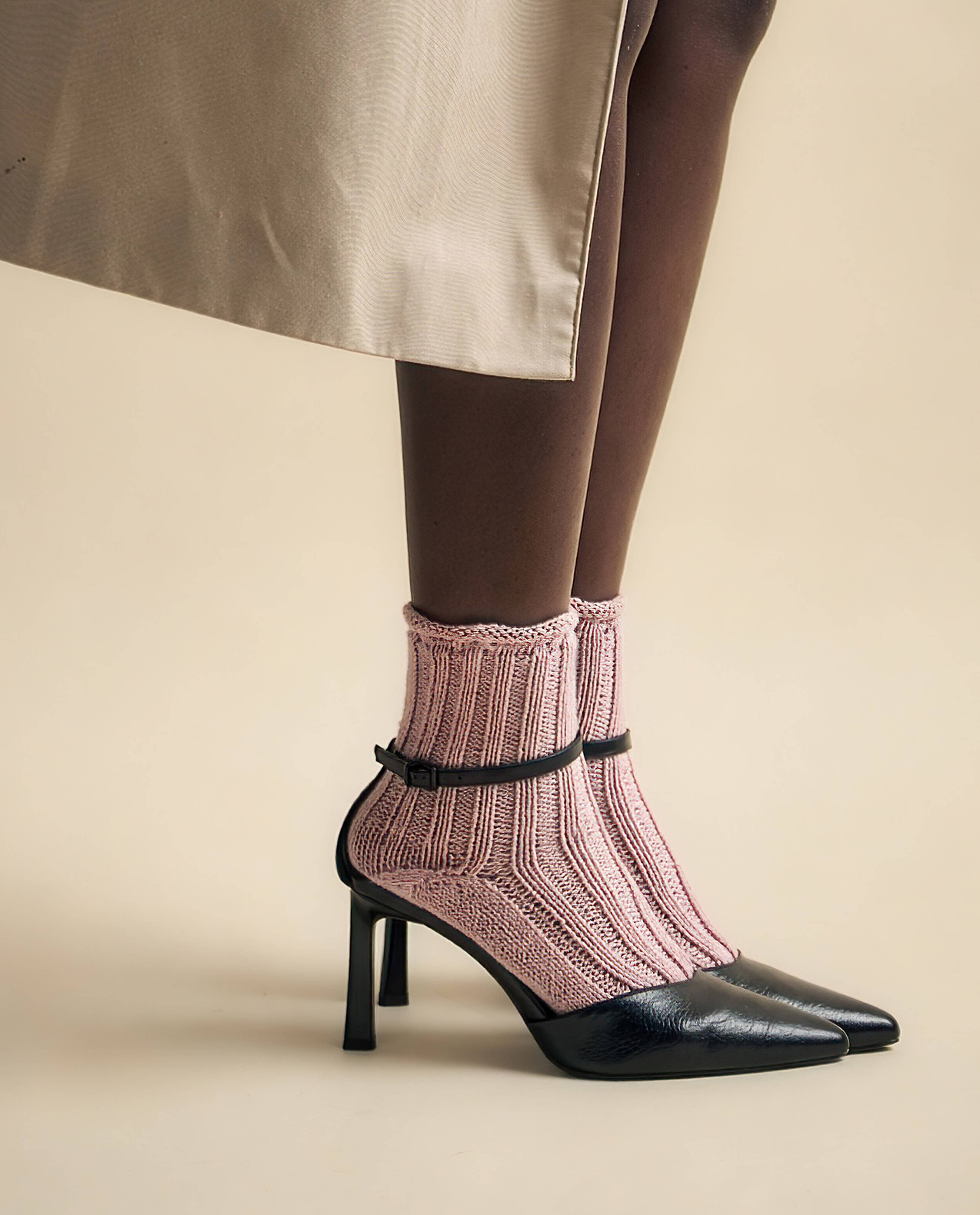 Modèle Accessoire Chaussettes Elsy