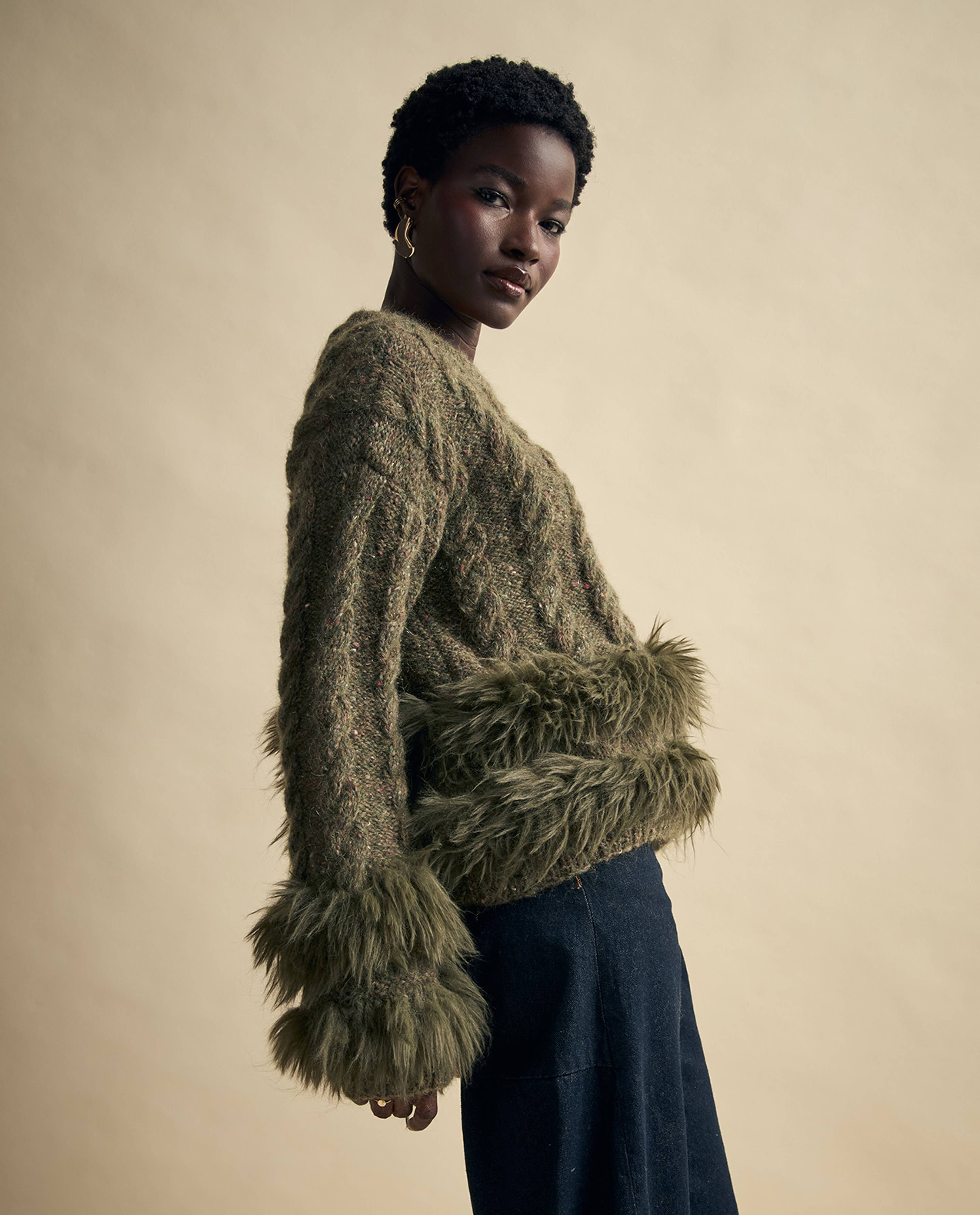 Damestrui Model Gaspard