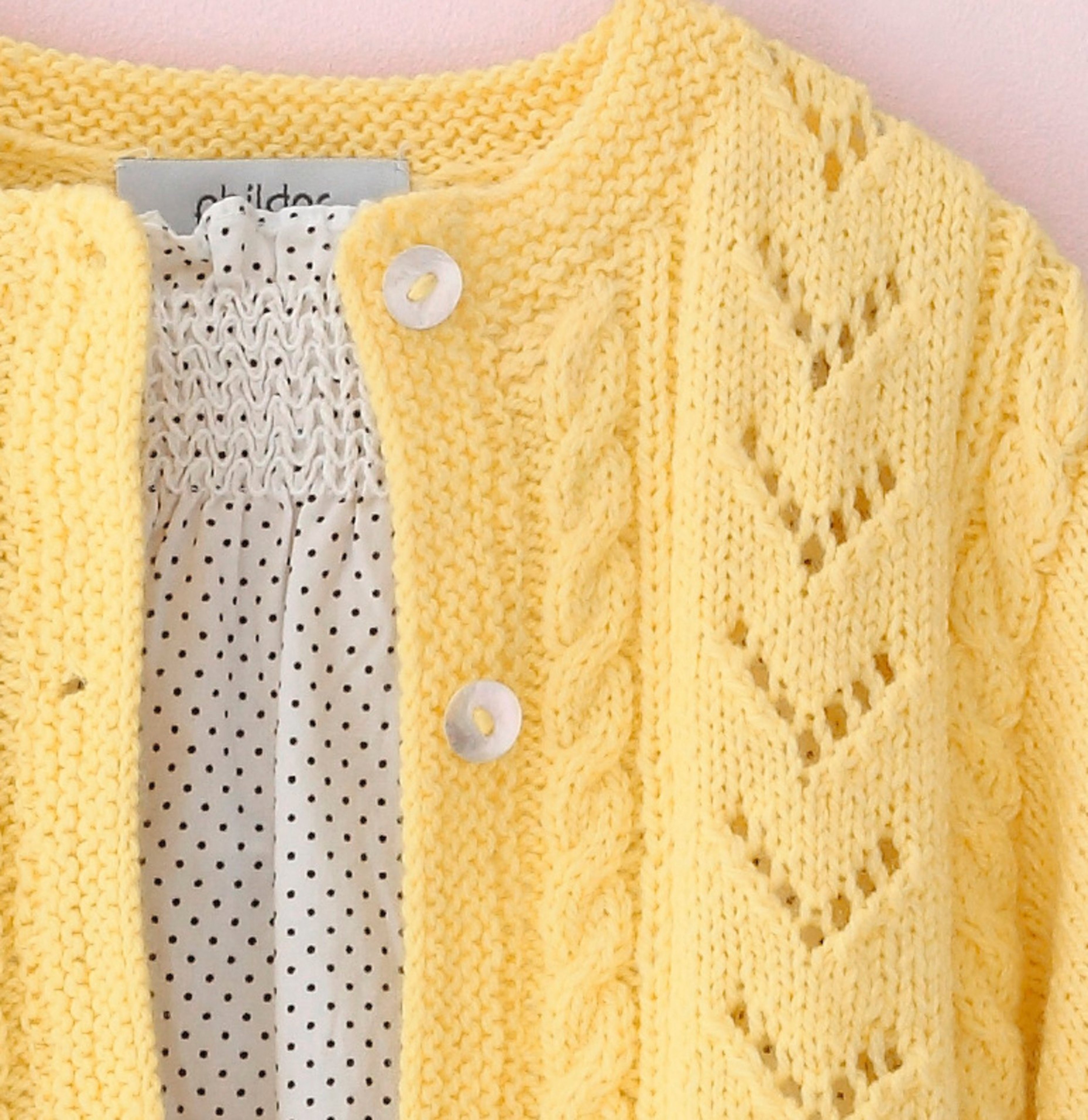 Floriane Cardigan Model