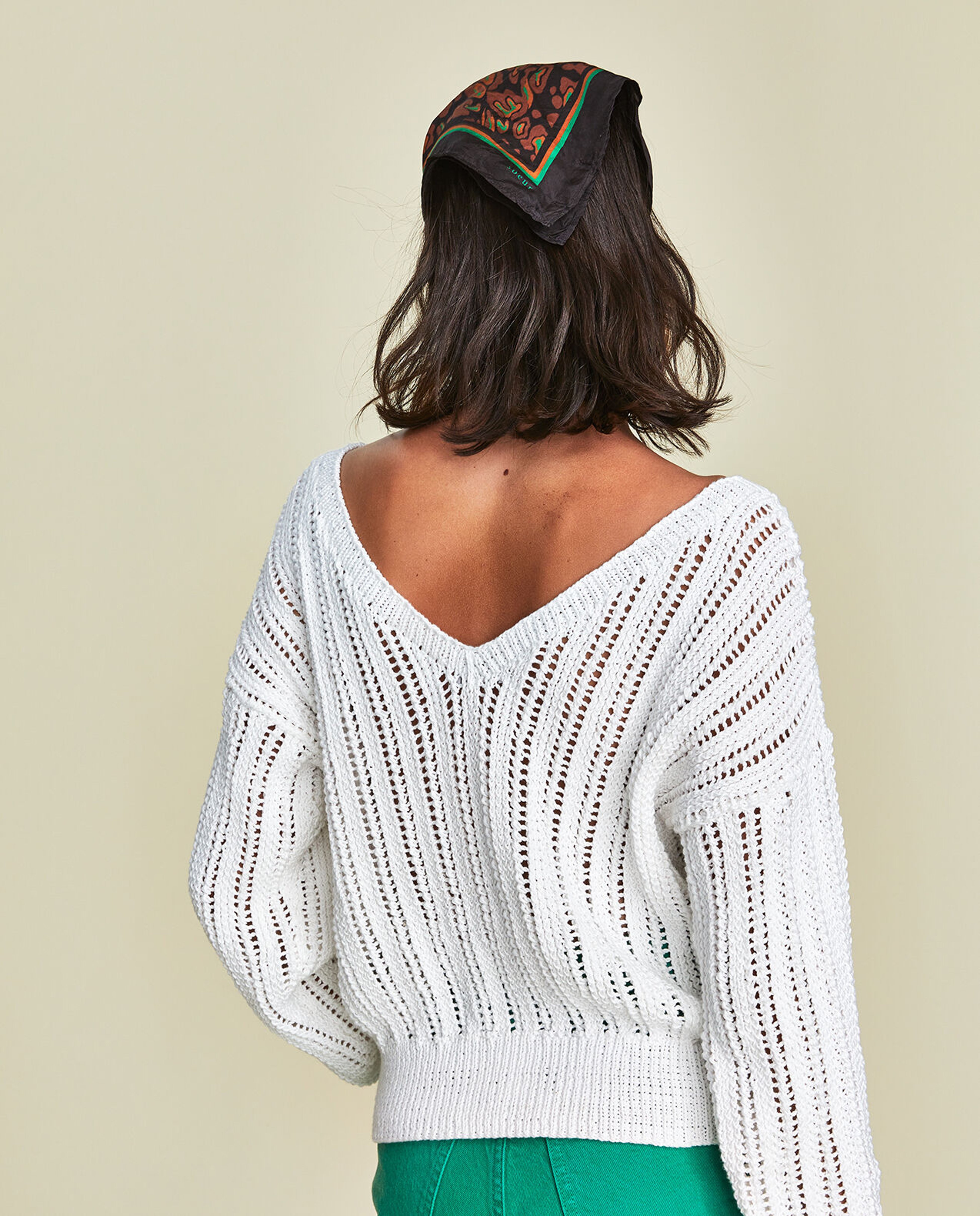 Women's Sweater Model Monika