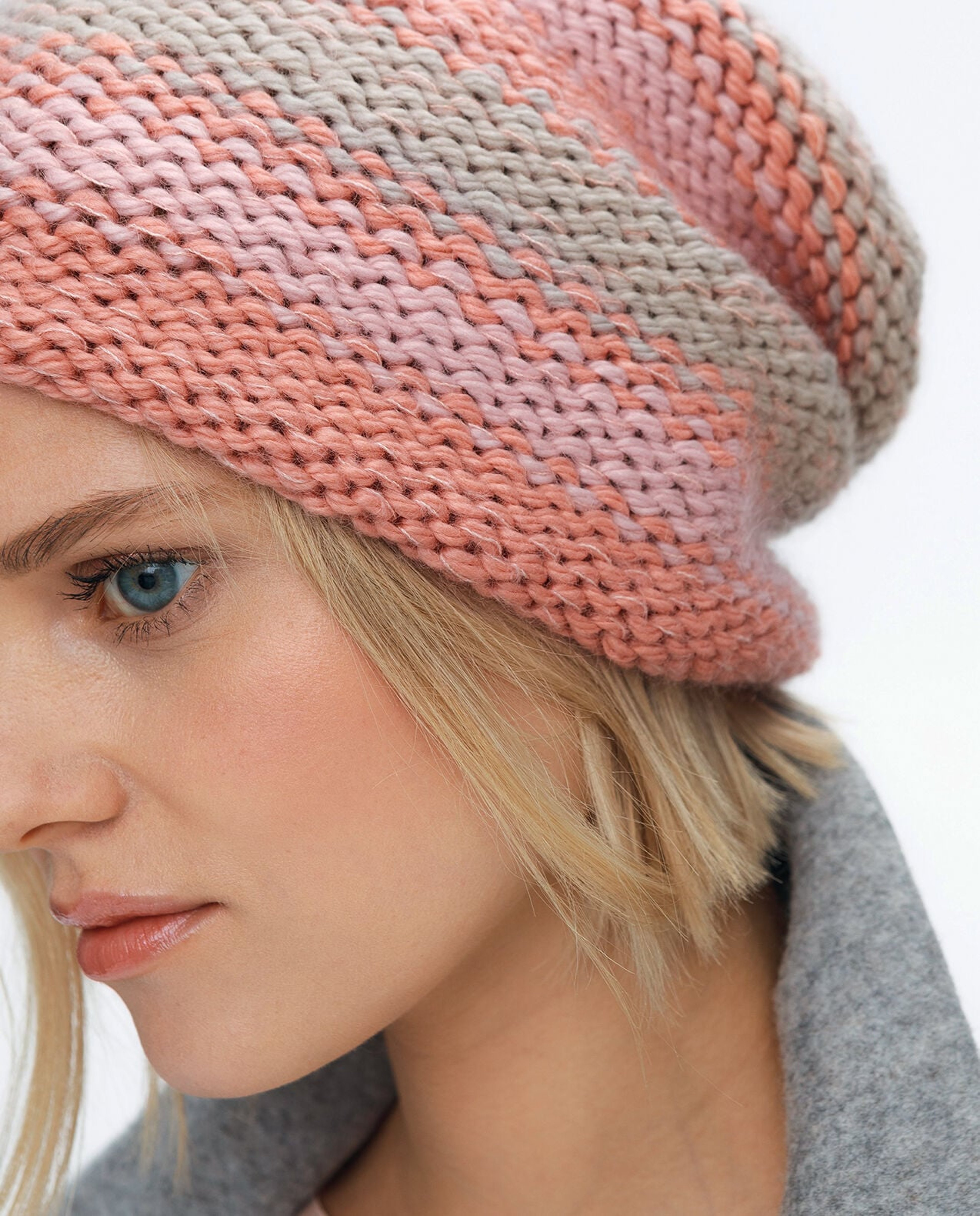 Women's Hat Pattern Timea