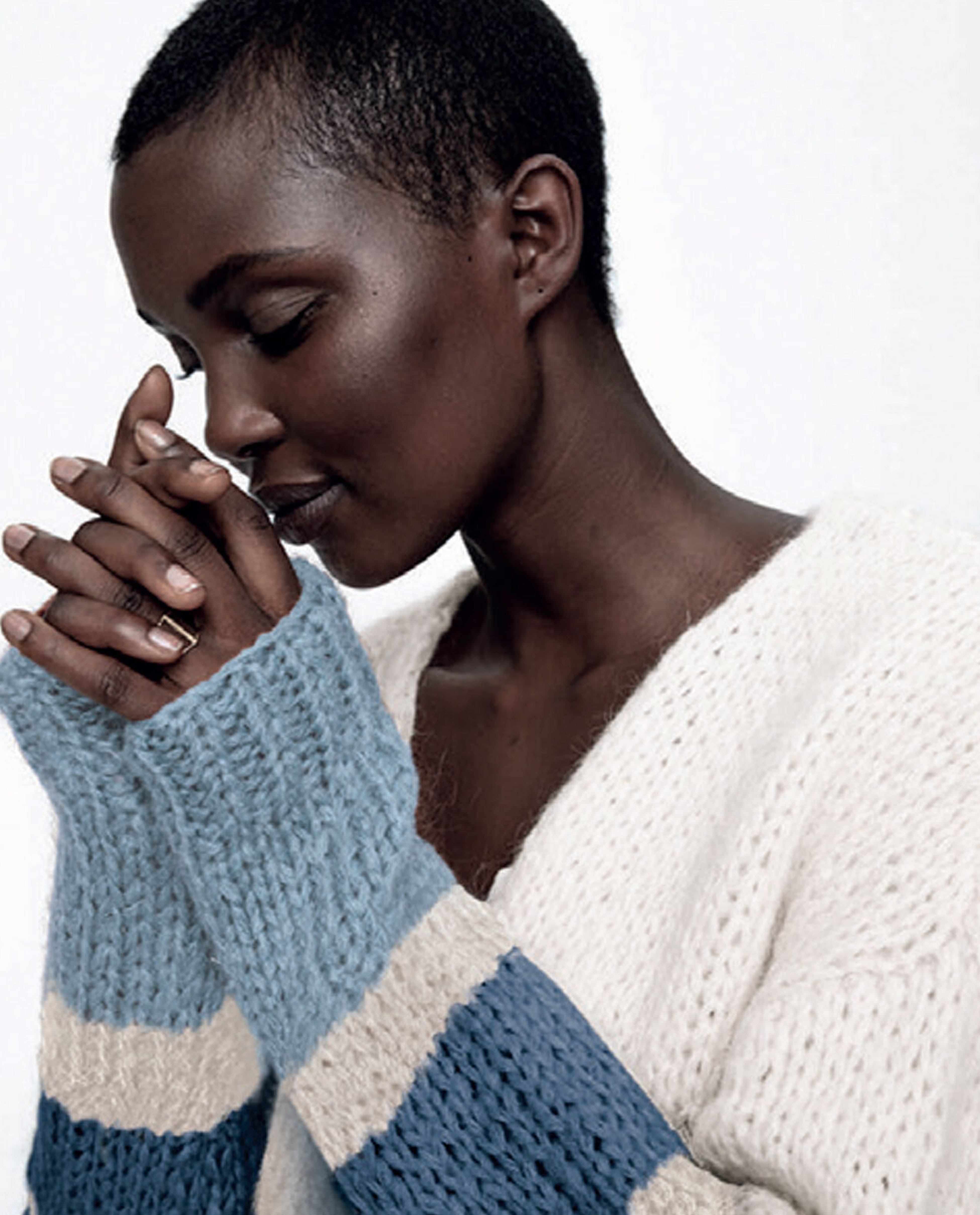 Women's Cardigan Model Trish