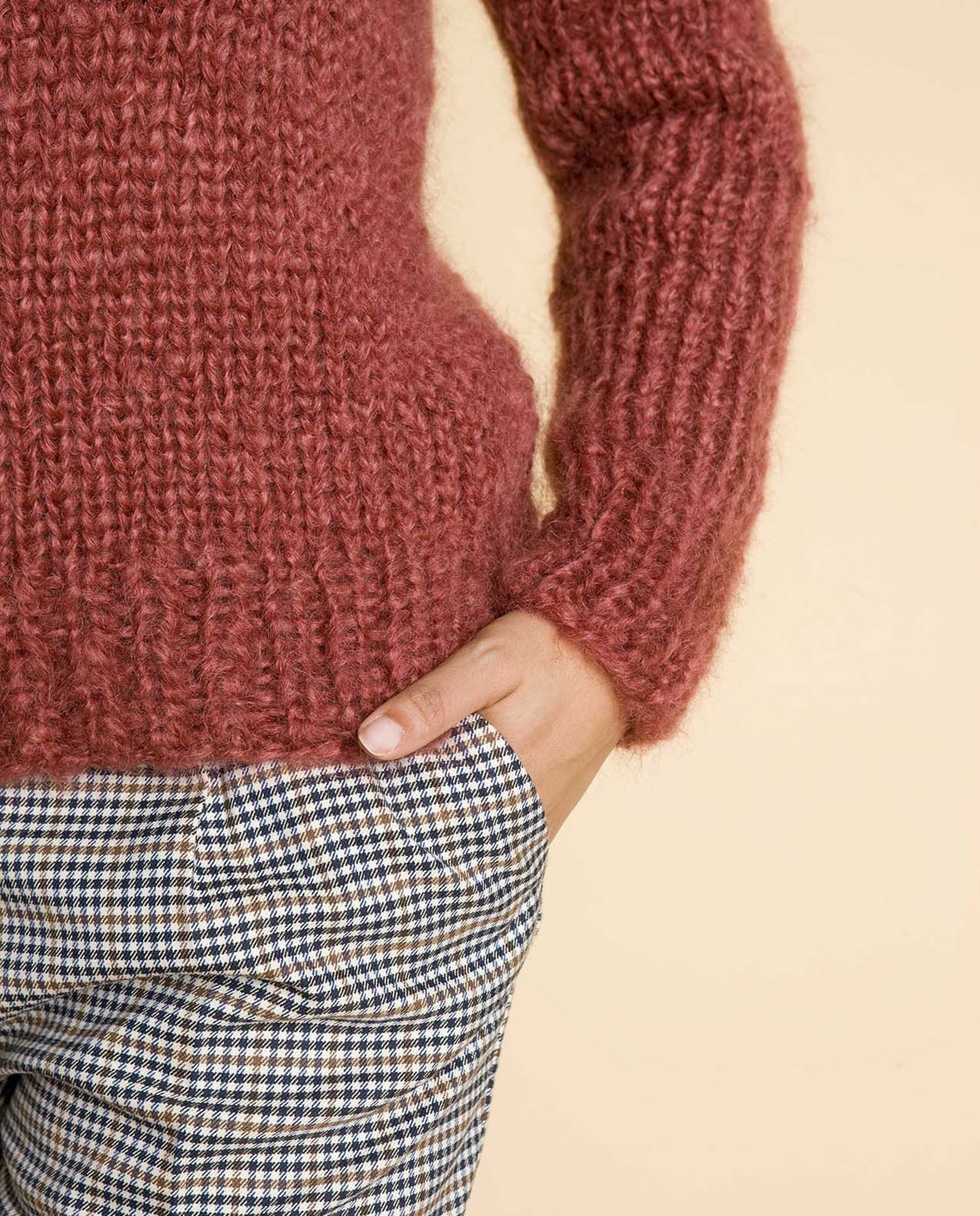 Phil Love Mohair Sweater Model Garnet