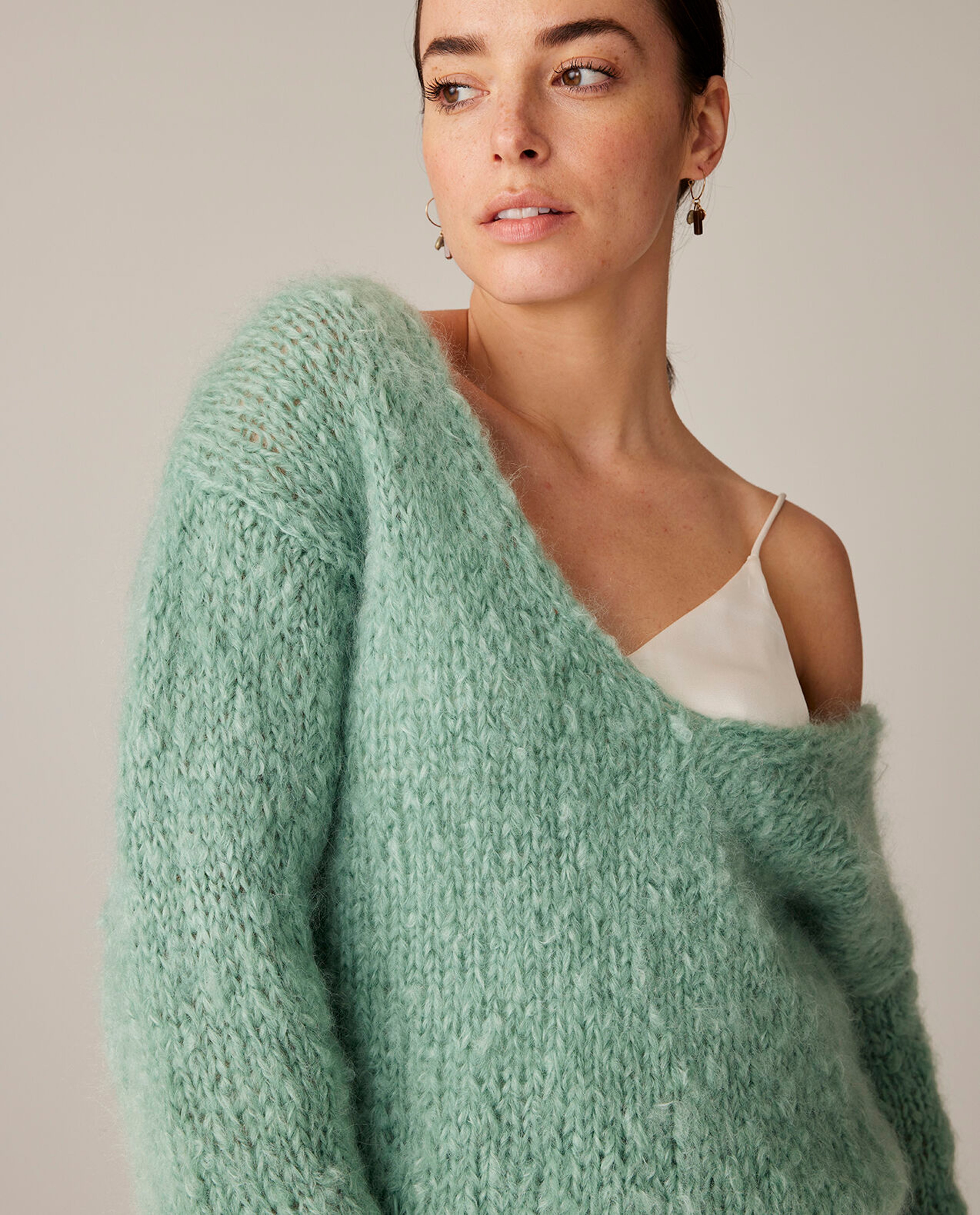 Zya Women's Sweater Pattern
