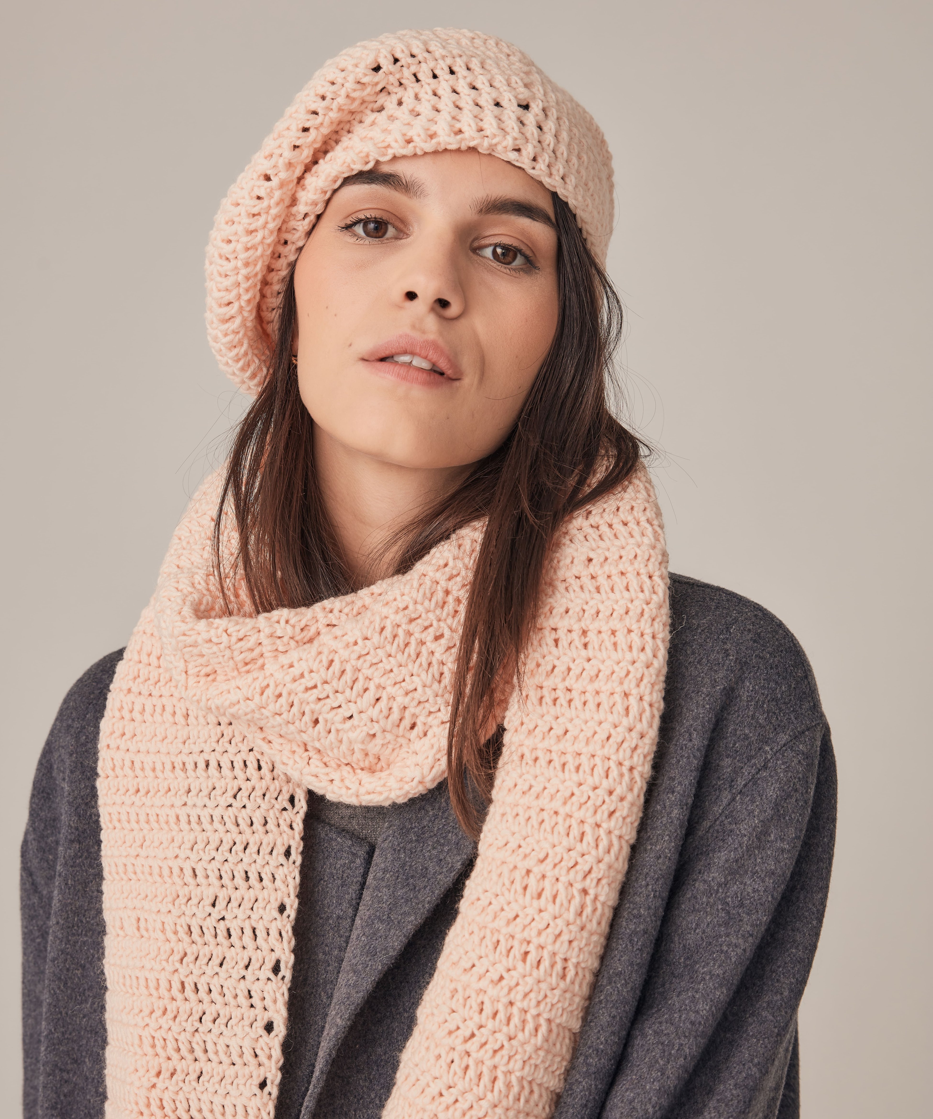 Women's Scarf Model Doris