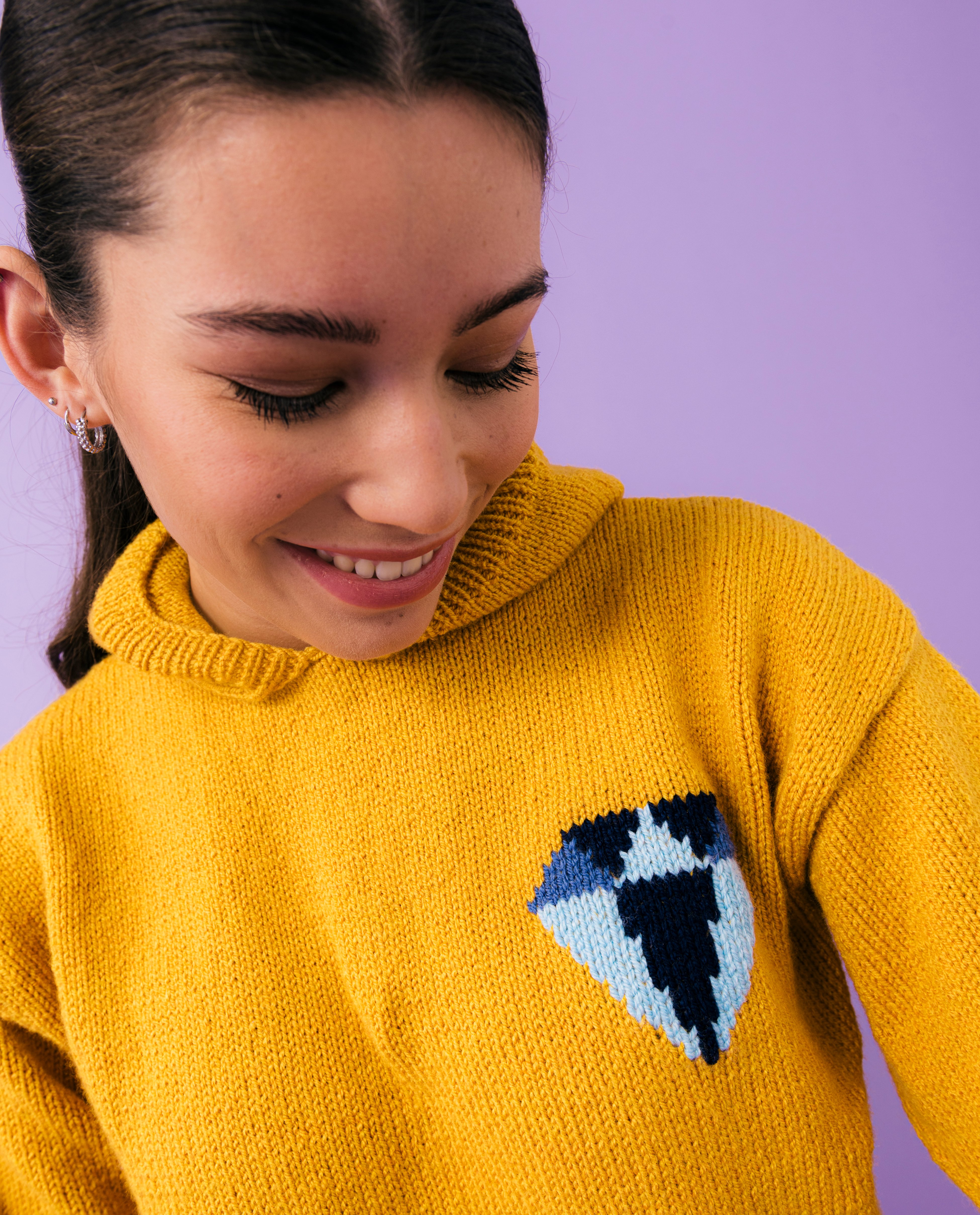 Unisex Sweater Model Davon