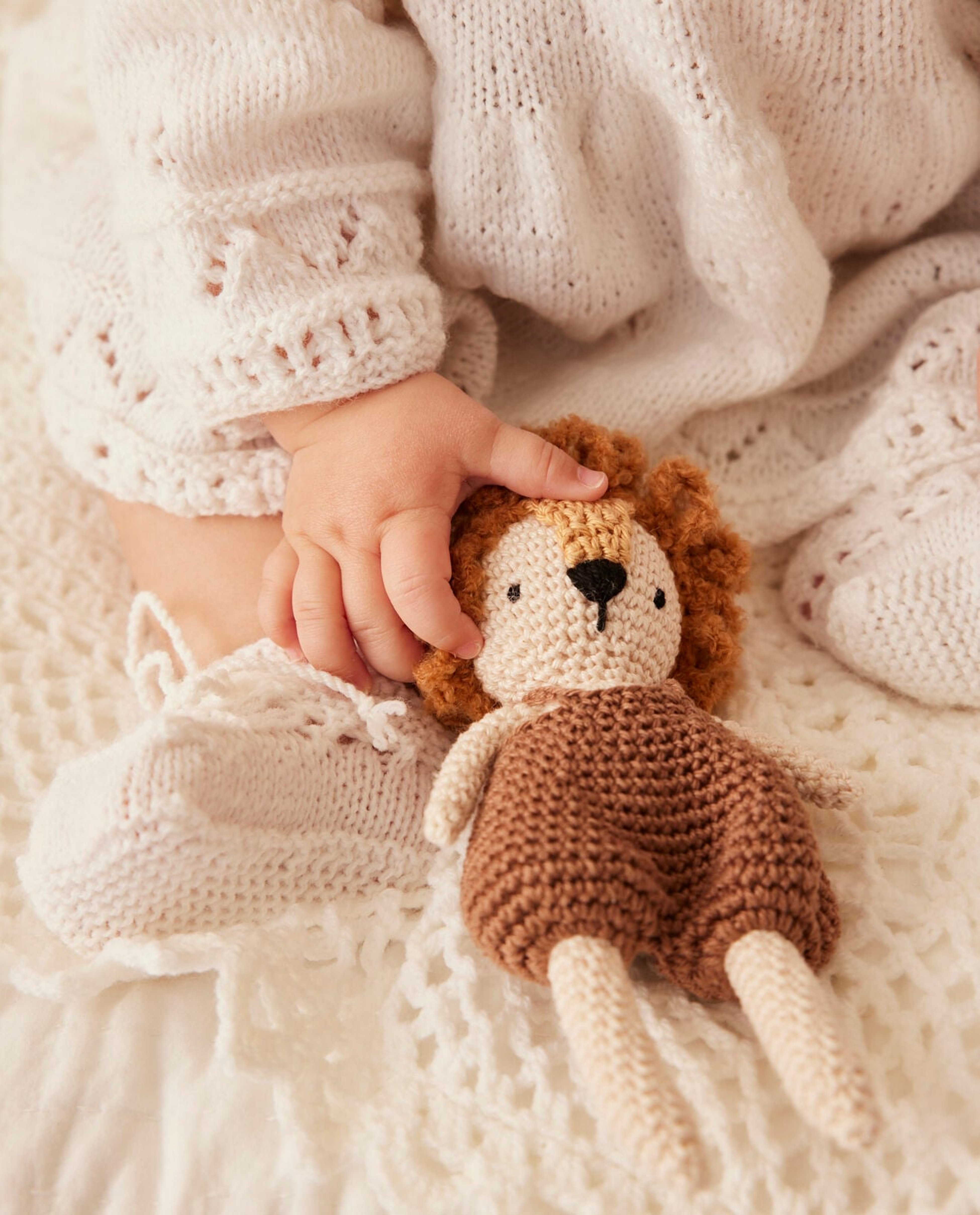 Modèle Doudou Amigurumi Lion