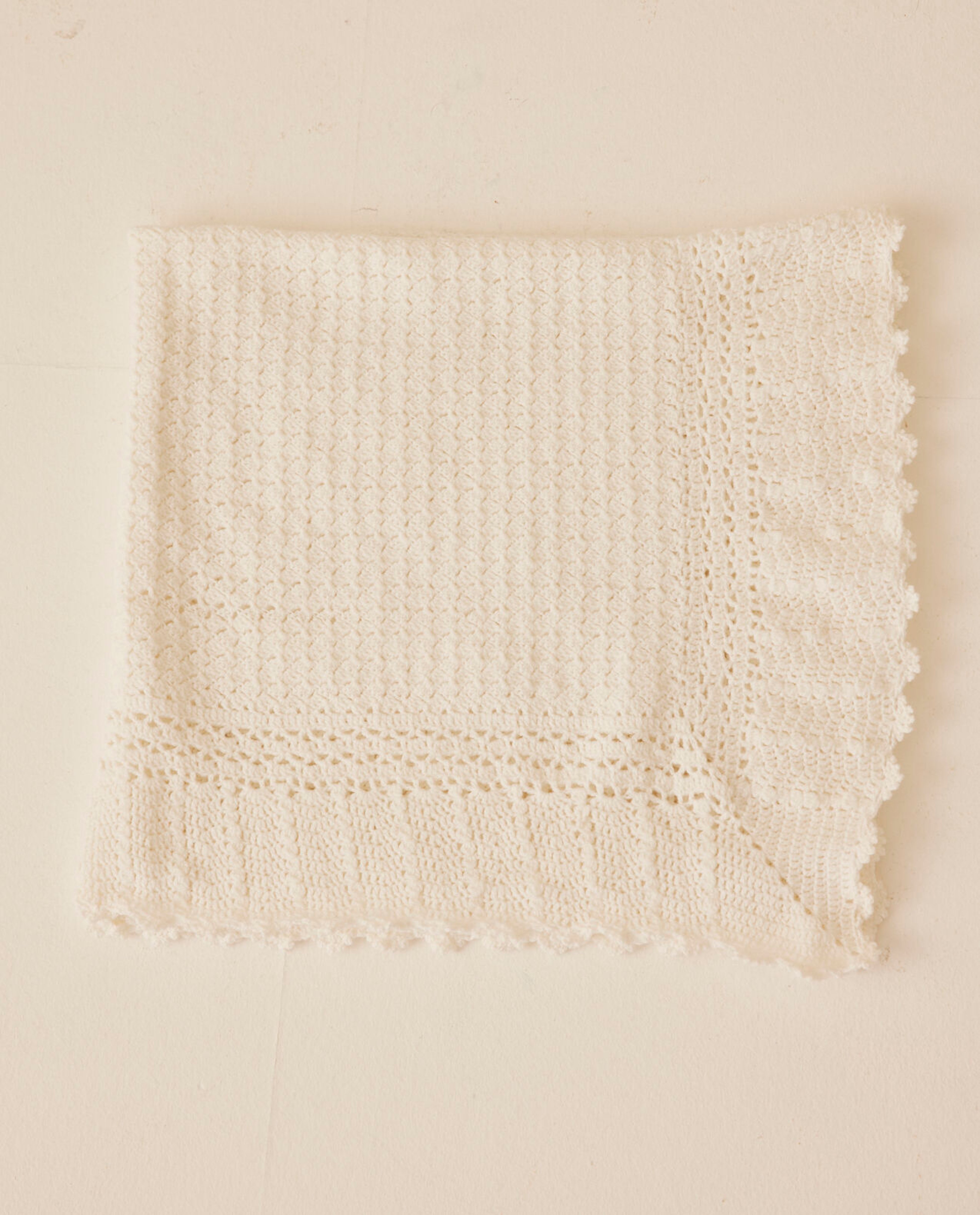 Modèle Châle Bébé Gabrielle