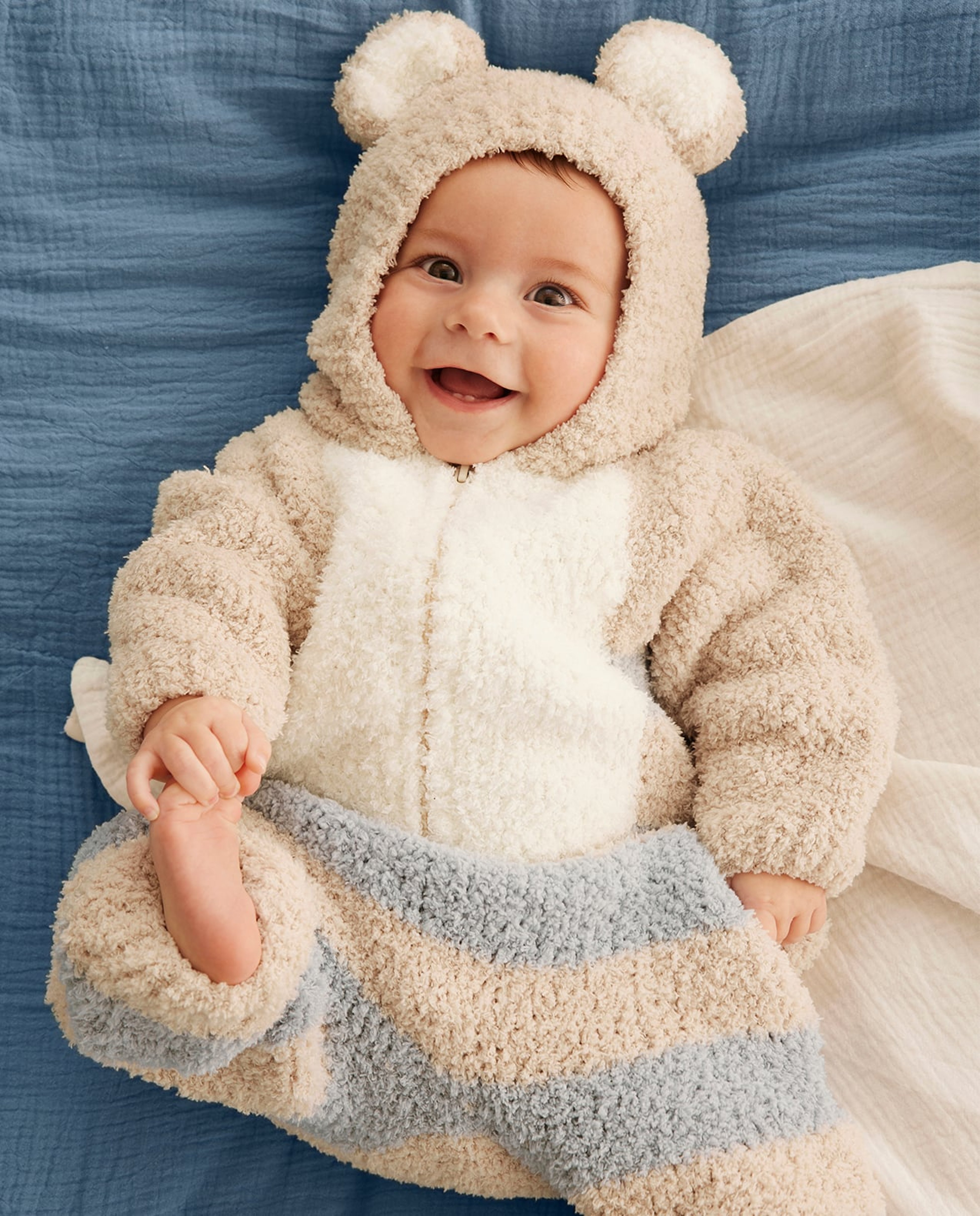 Baby Onesie Model Hugolin