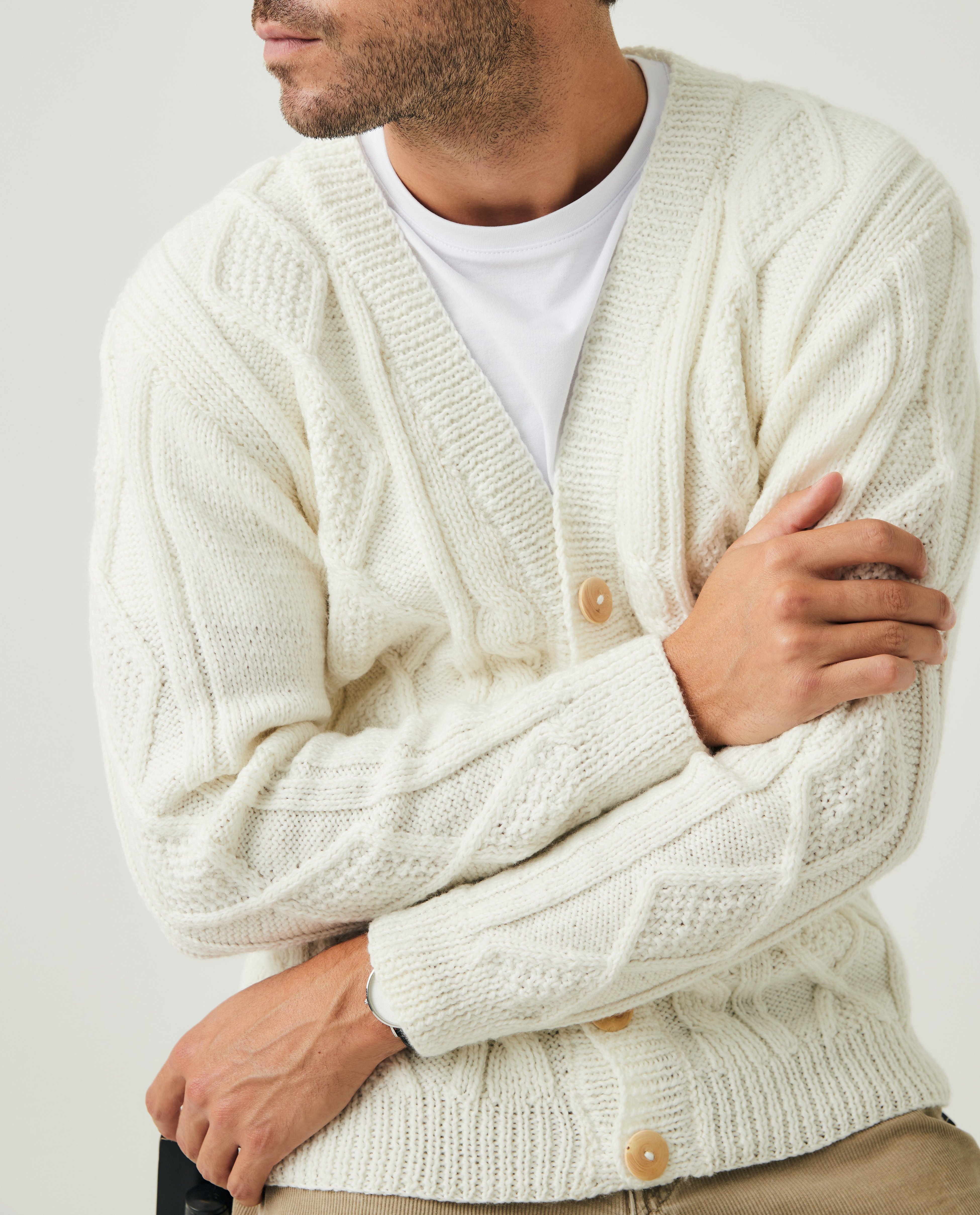 Men's Cardigan Model Miguel