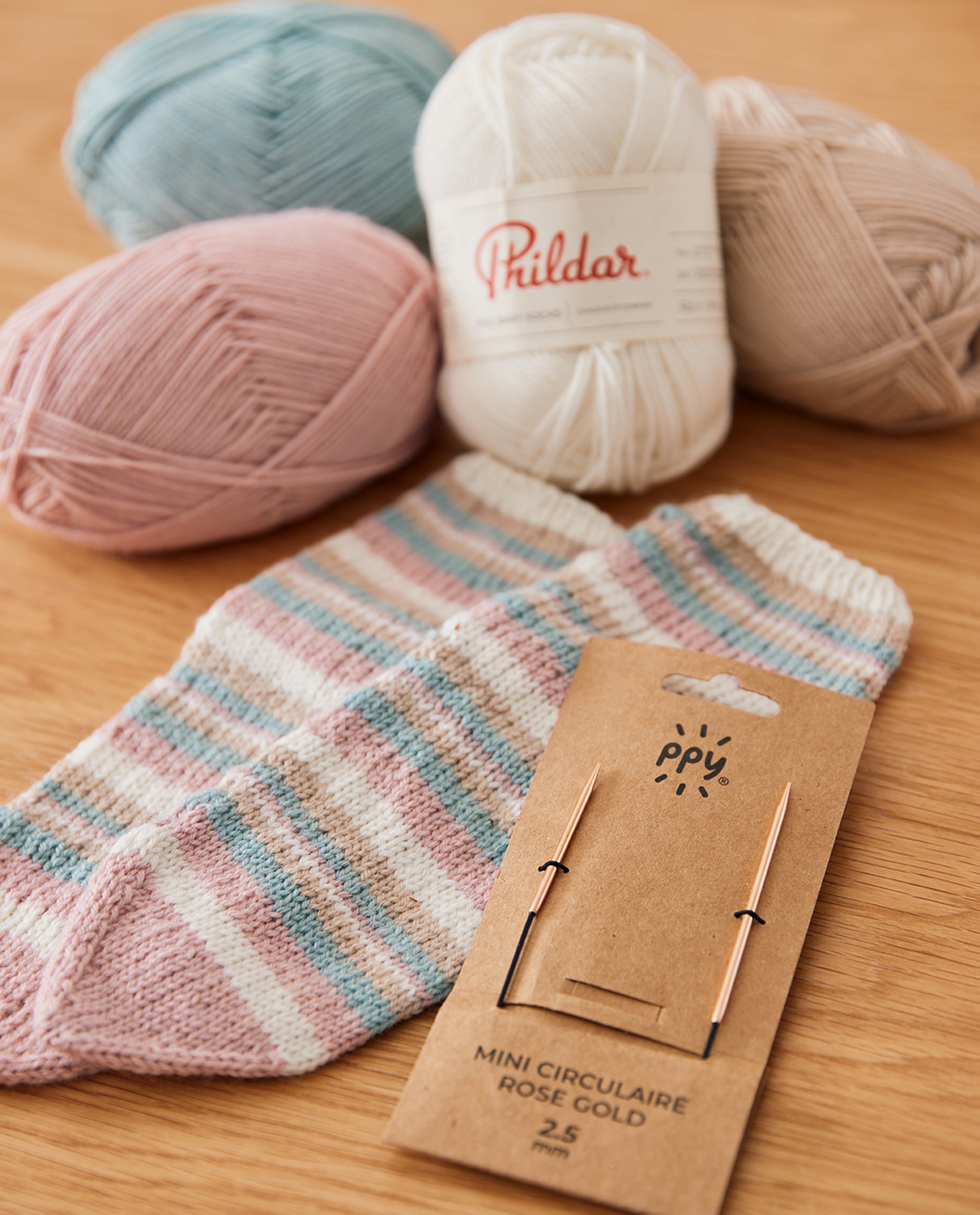 Girls' Socks Pattern Donatelle