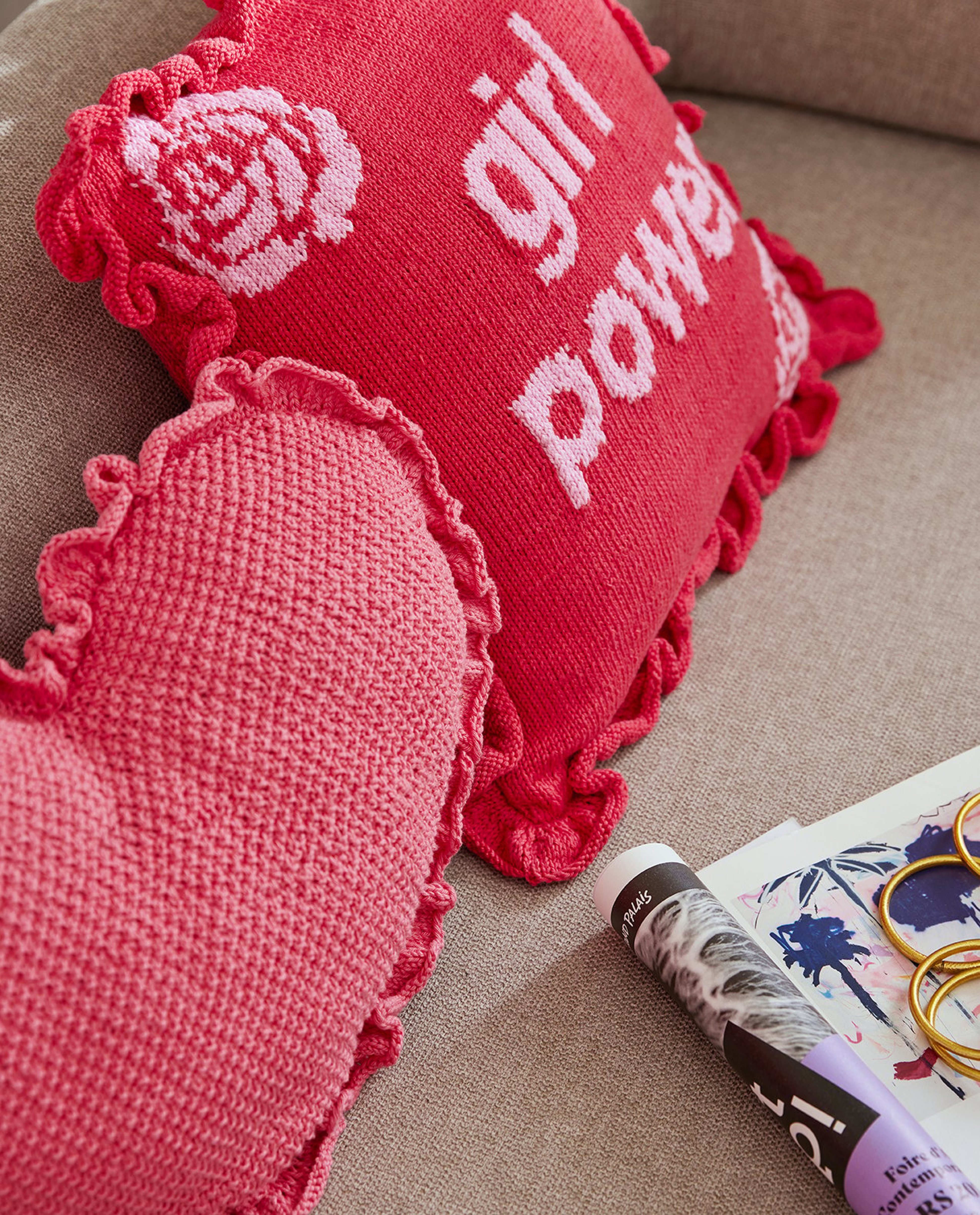 The Powerful Cushion Model