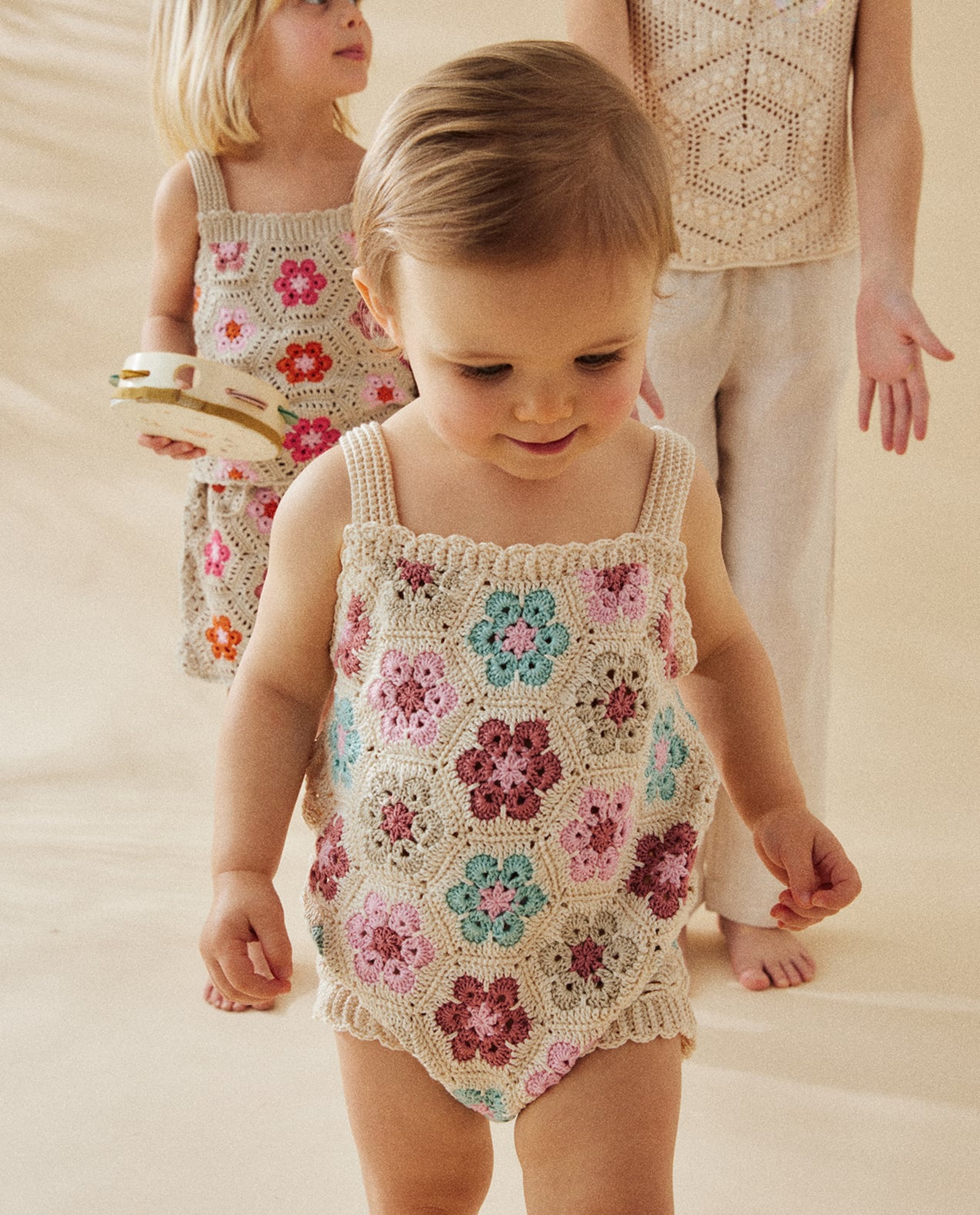 Patroon voor Babyspeelpakje Thya