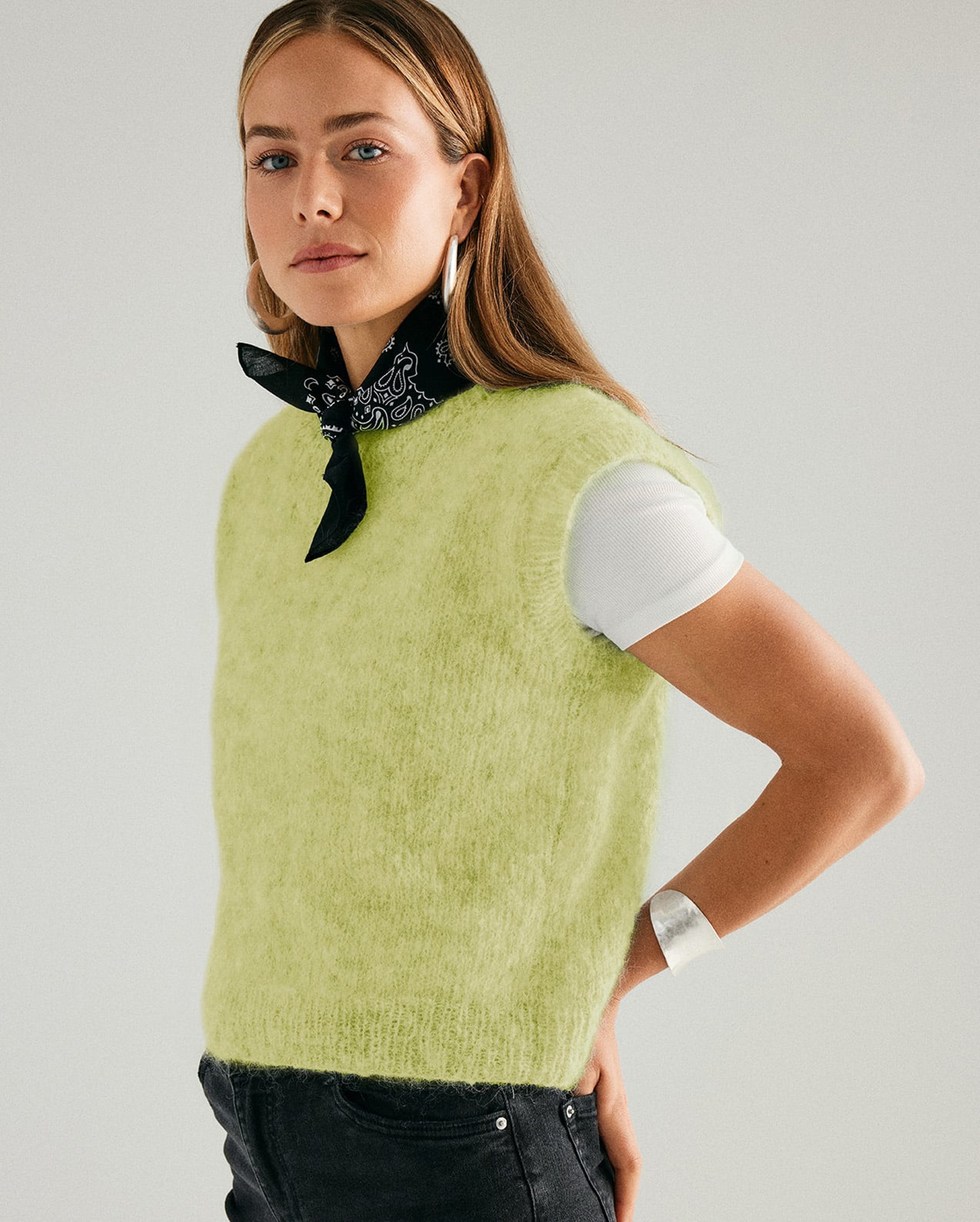 Modèle Pull Sans Manches Femme Léontine