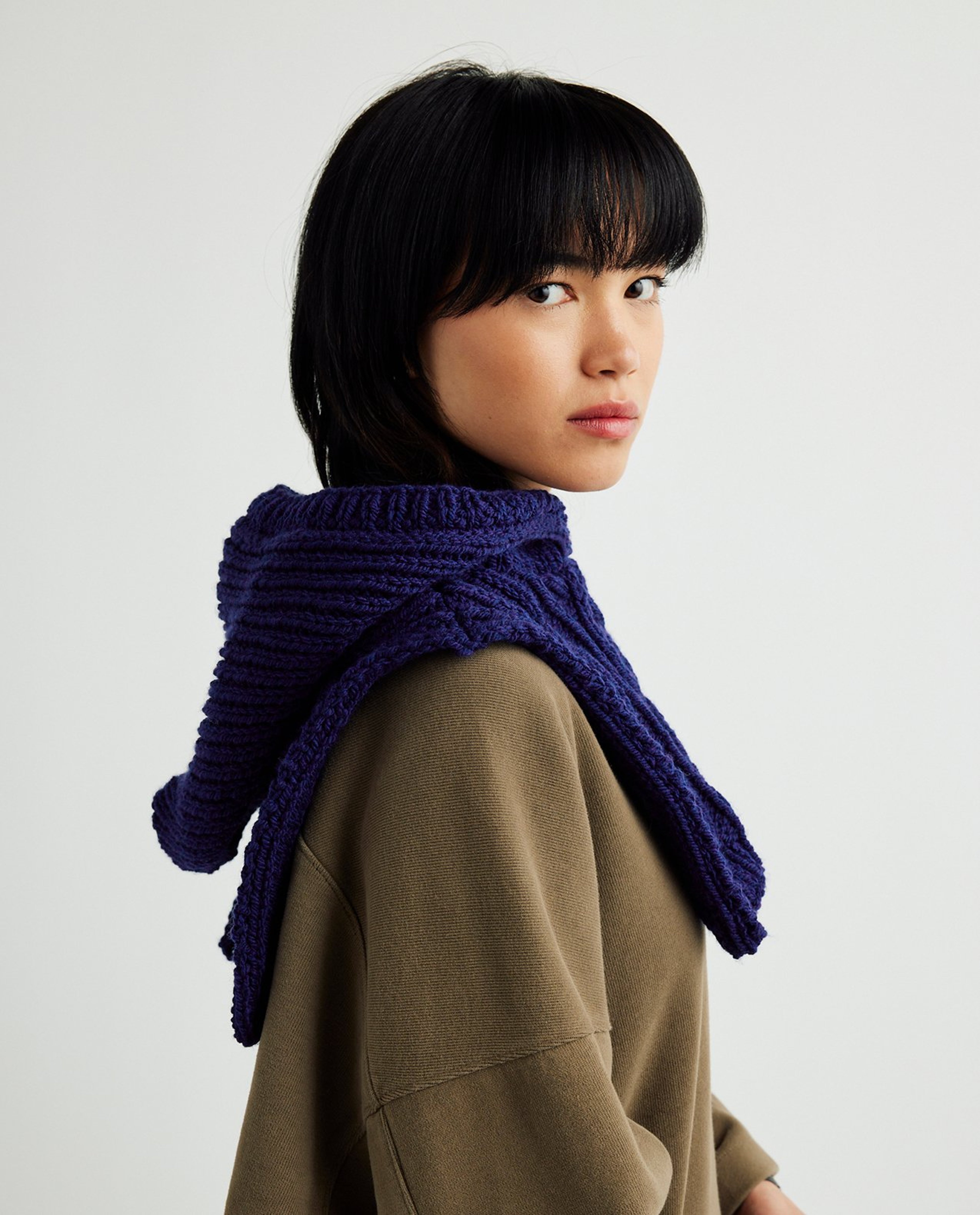 Modèle Plastron Femme Loke